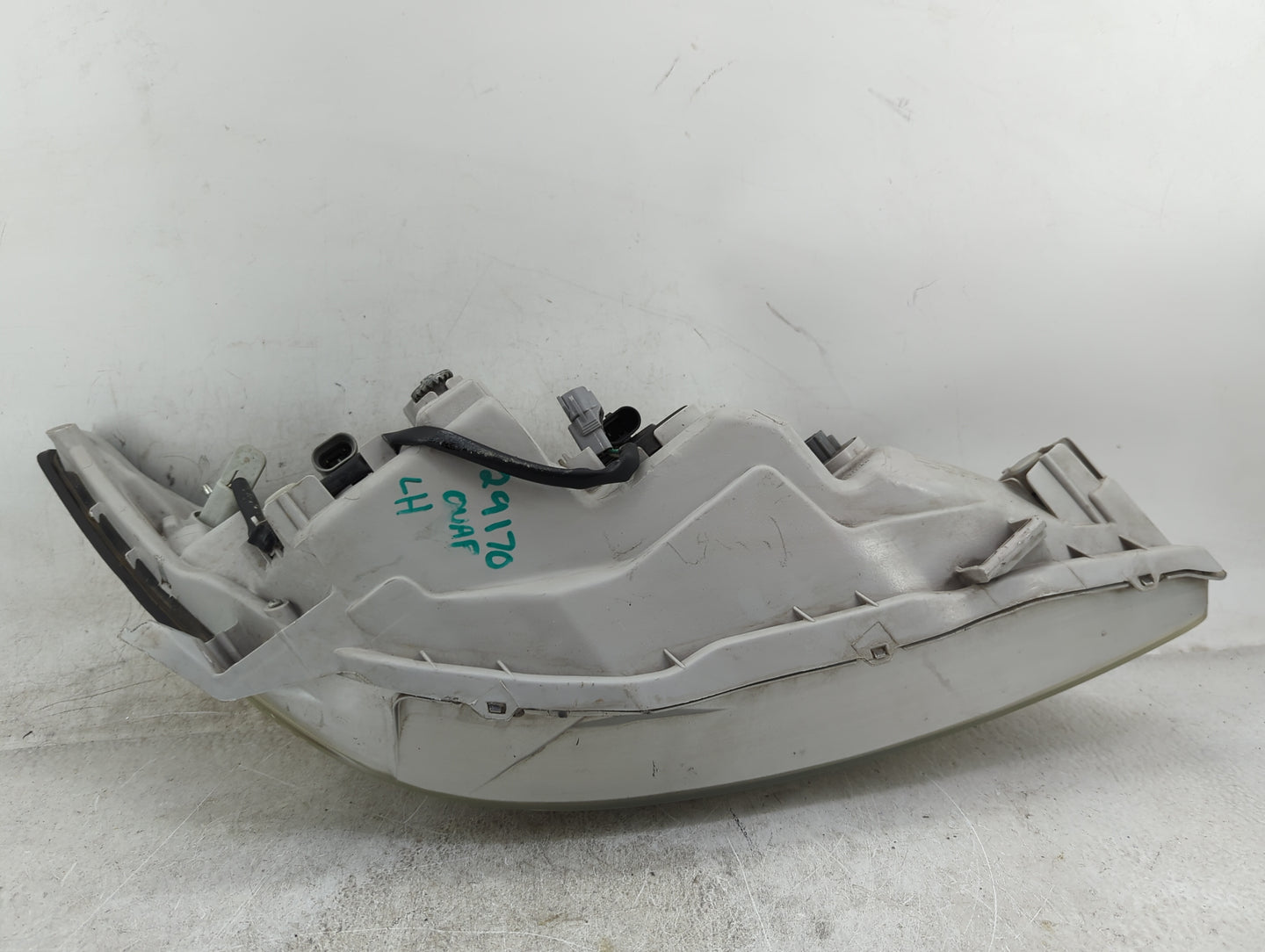 2005-2006 Toyota Camry Driver Left Oem Head Light Headlight Lamp - Oemusedautoparts1.com