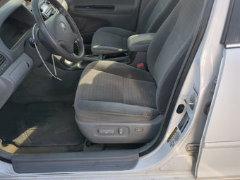 compare product 2004-2006 Toyota Camry Driver Front Seat Oem