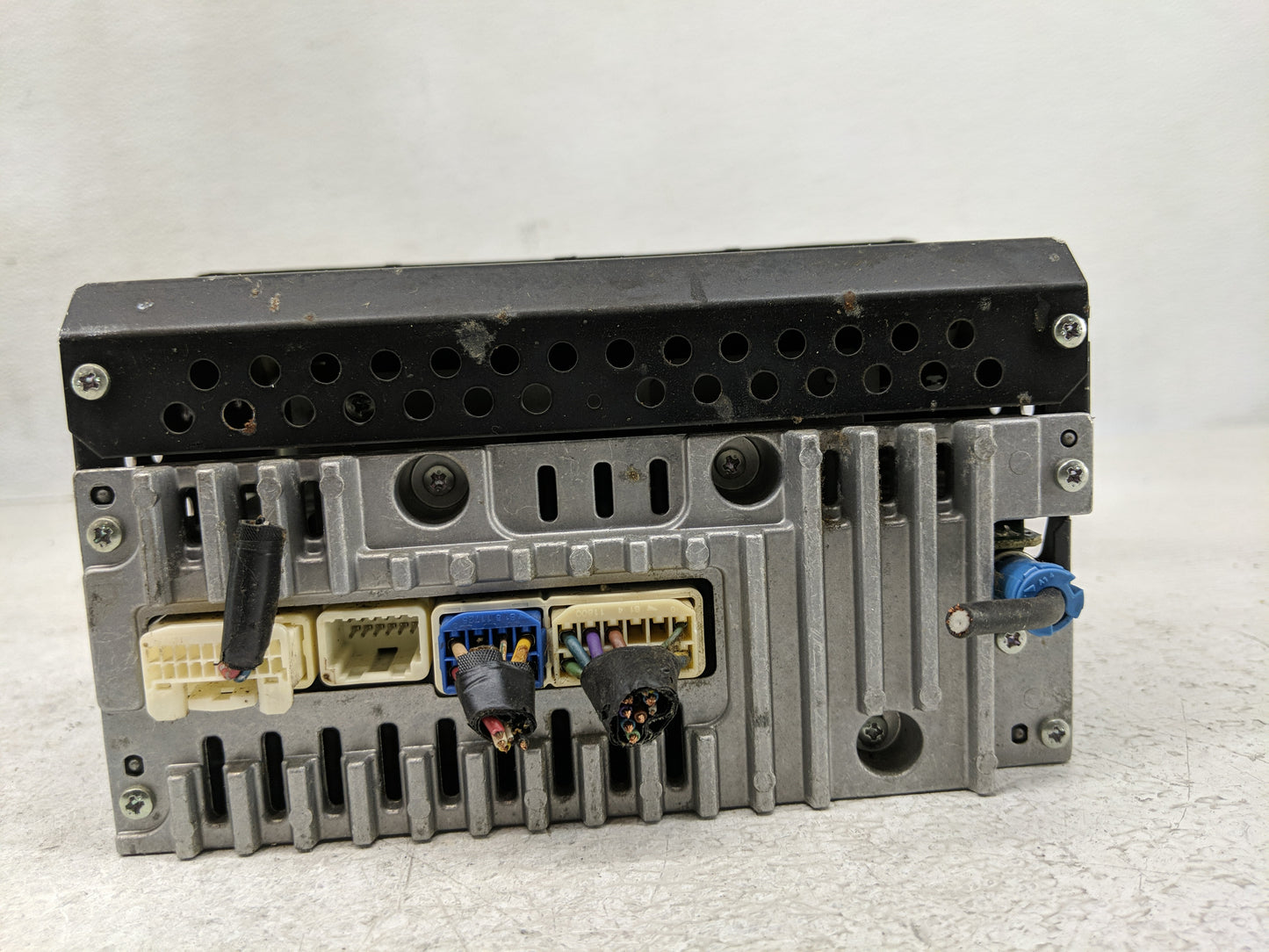 2005-2006 Toyota Camry Radio AM FM Cd Player Receiver Replacement P/N:86120-AA160 Fits Fits 2005 2006 OEM Used Auto Parts - 