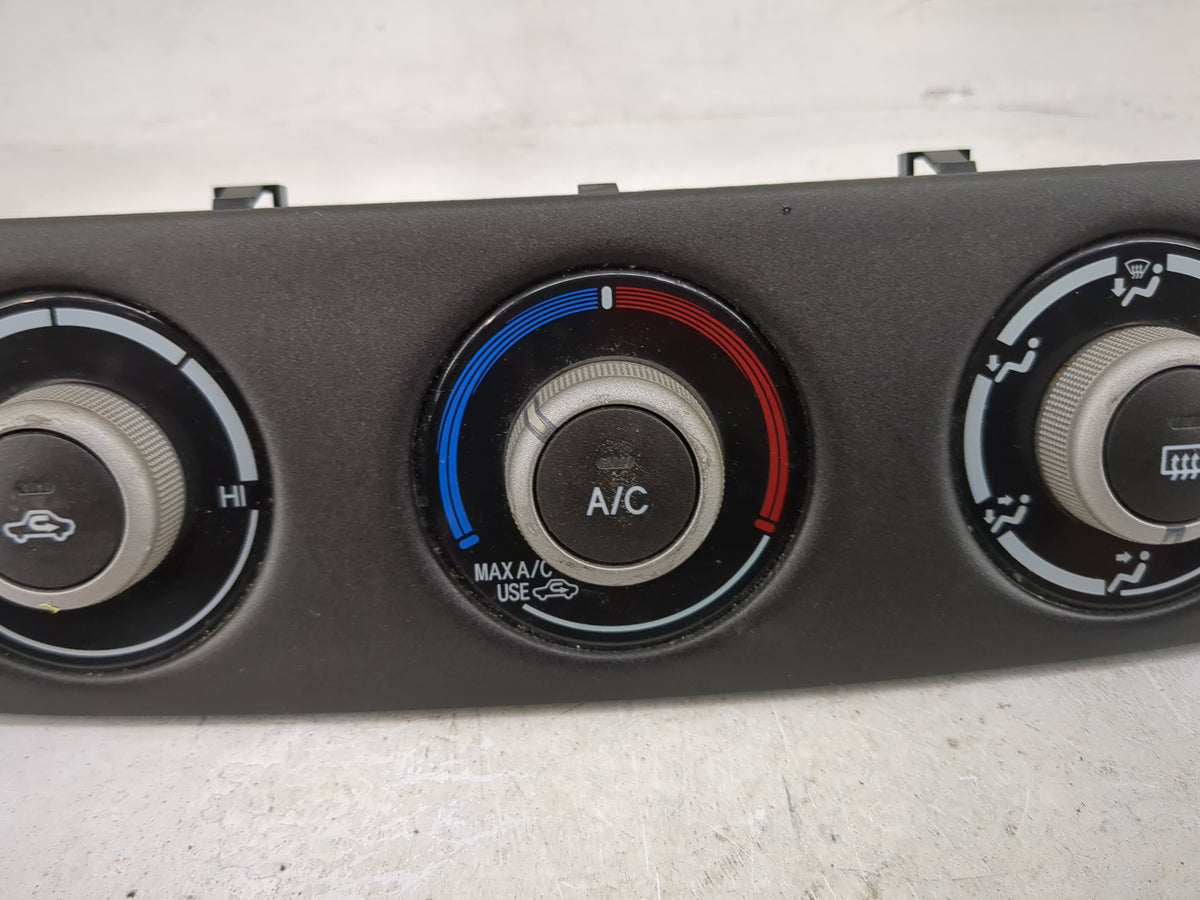 2002-2006 Toyota Camry Climate Control Module Temperature AC/Heater Replacement P/N:55902-06120 Fits Fits 2002 2003 2004 200