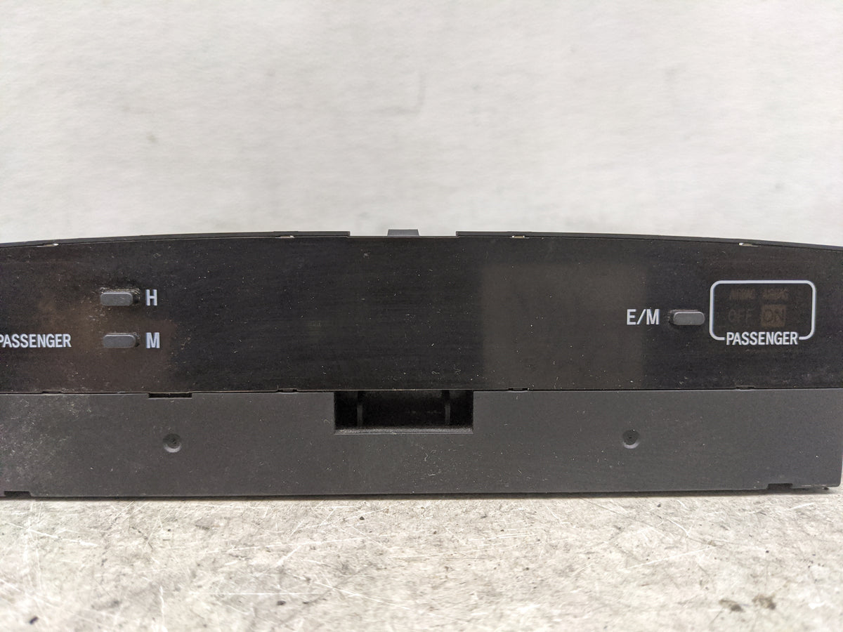 2004-2006 Toyota Camry Information Radio Display Screen 1301404 - Oemusedautoparts1.com