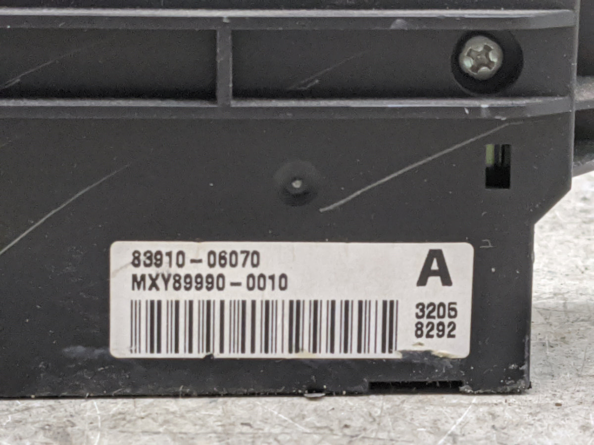 2004-2006 Toyota Camry Information Radio Display Screen 1301404 - Oemusedautoparts1.com