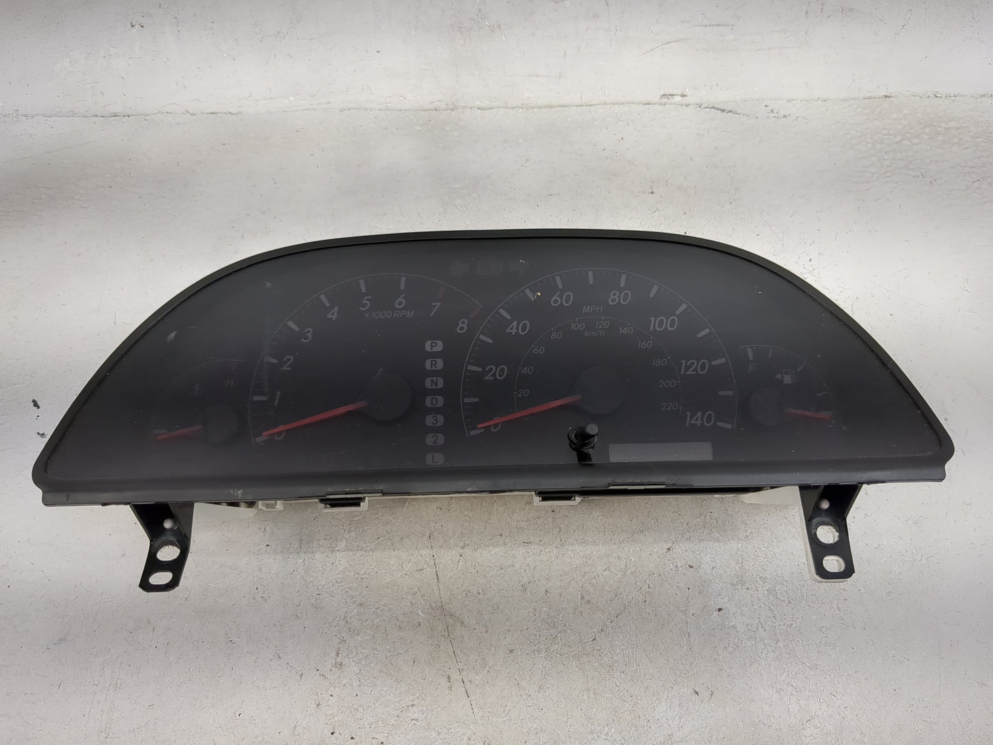 2005-2006 Toyota Camry Instrument Cluster Speedometer Gauges P/N:83800-06C10-00 Miles:229K Fits Fits 2005 2006 OEM Used Auto