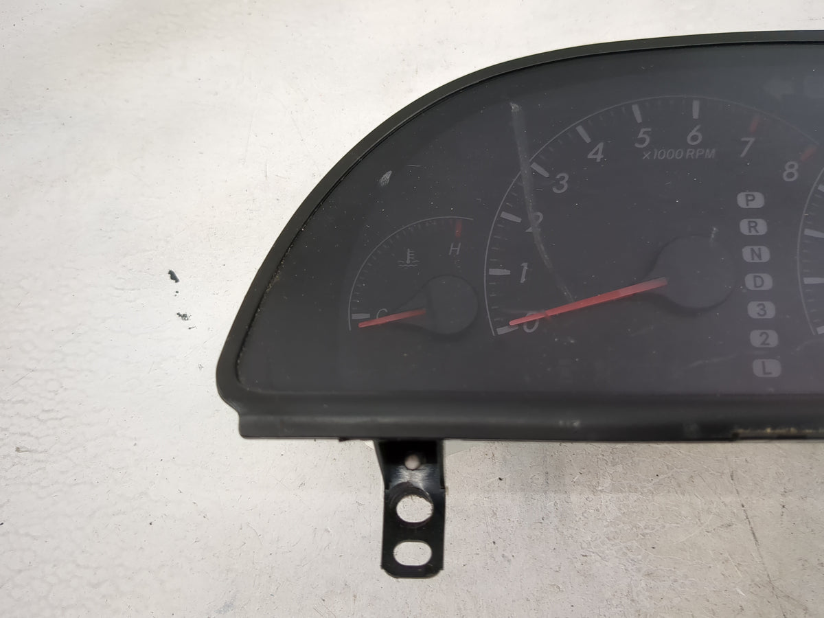 2005-2006 Toyota Camry Instrument Cluster Speedometer Gauges P/N:83800-06C10-00 Miles:229K Fits Fits 2005 2006 OEM Used Auto