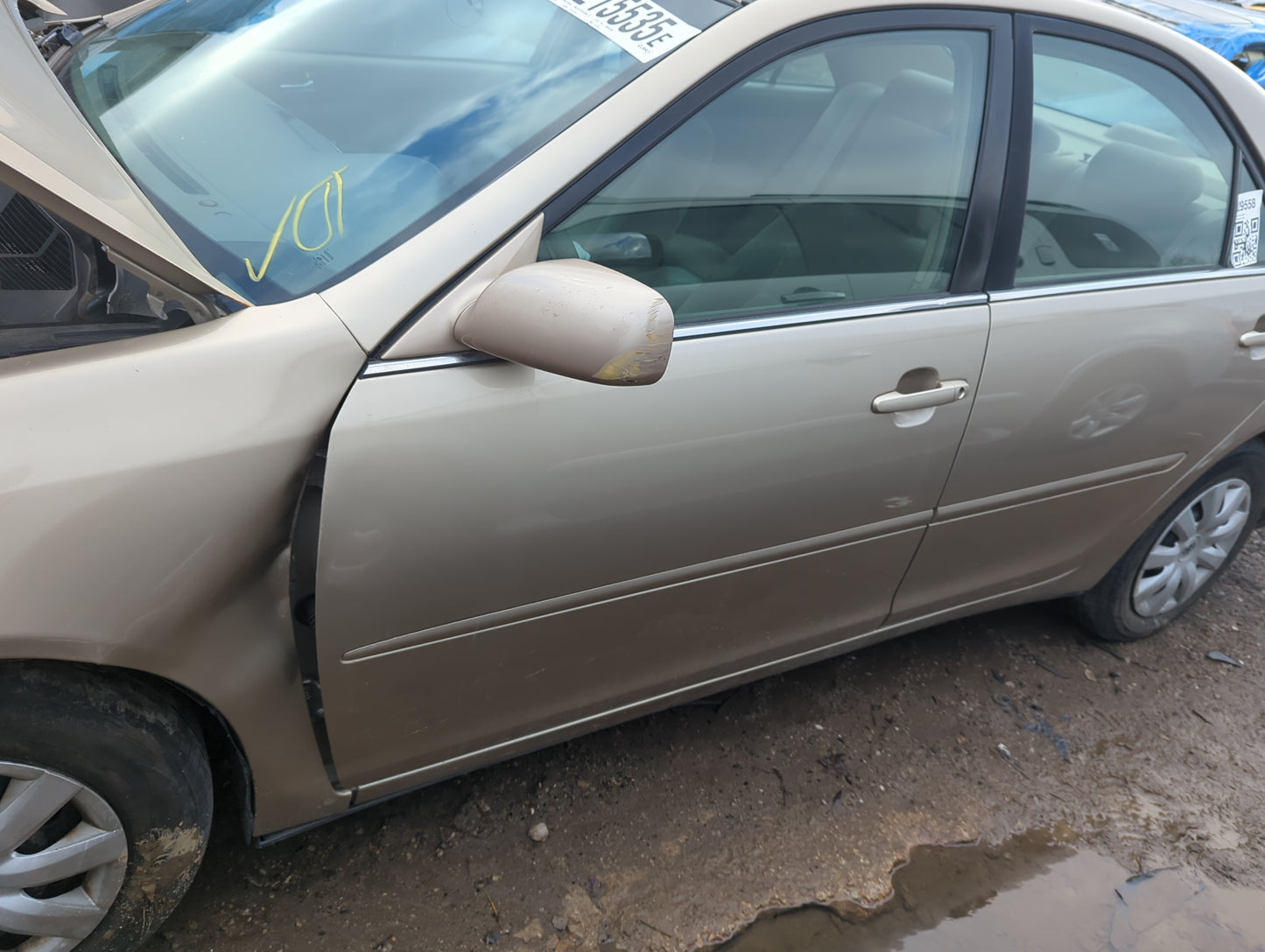 2002-2006 Toyota Camry Driver Front Door Oem 1301534 - Oemusedautoparts1.com