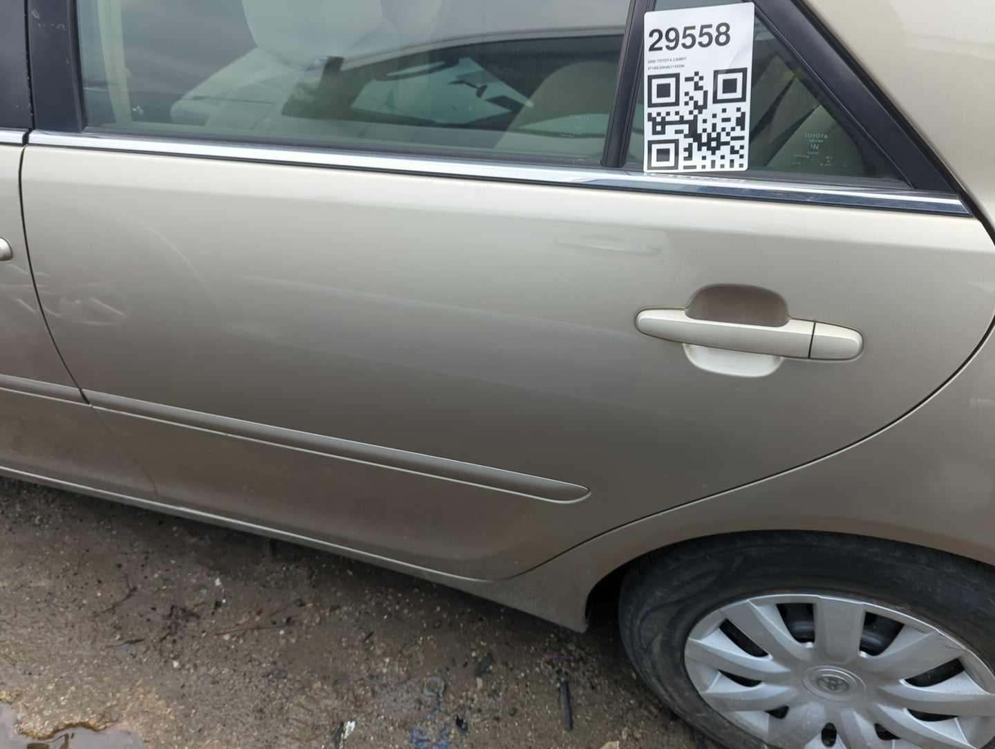 2002-2006 Toyota Camry Driver Rear Door Oem - Oemusedautoparts1.com