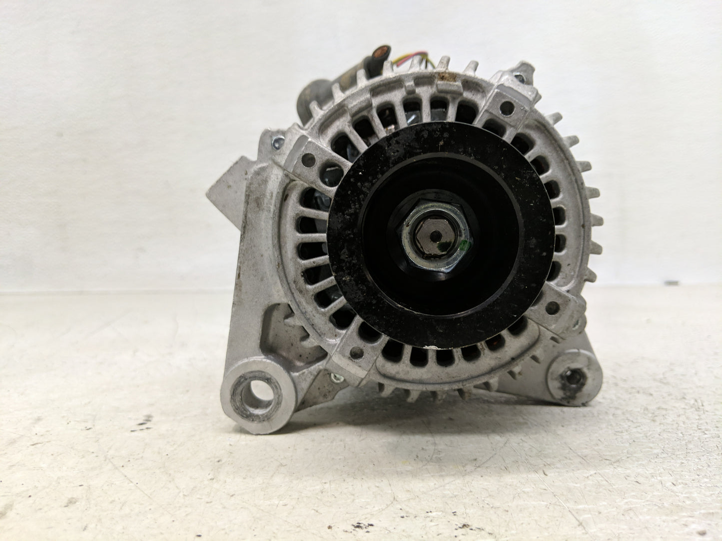 2004-2006 Toyota Camry Alternator Replacement Generator Charging Assembly Engine OEM Fits Fits 2004 2005 2006 2007 2008 2009