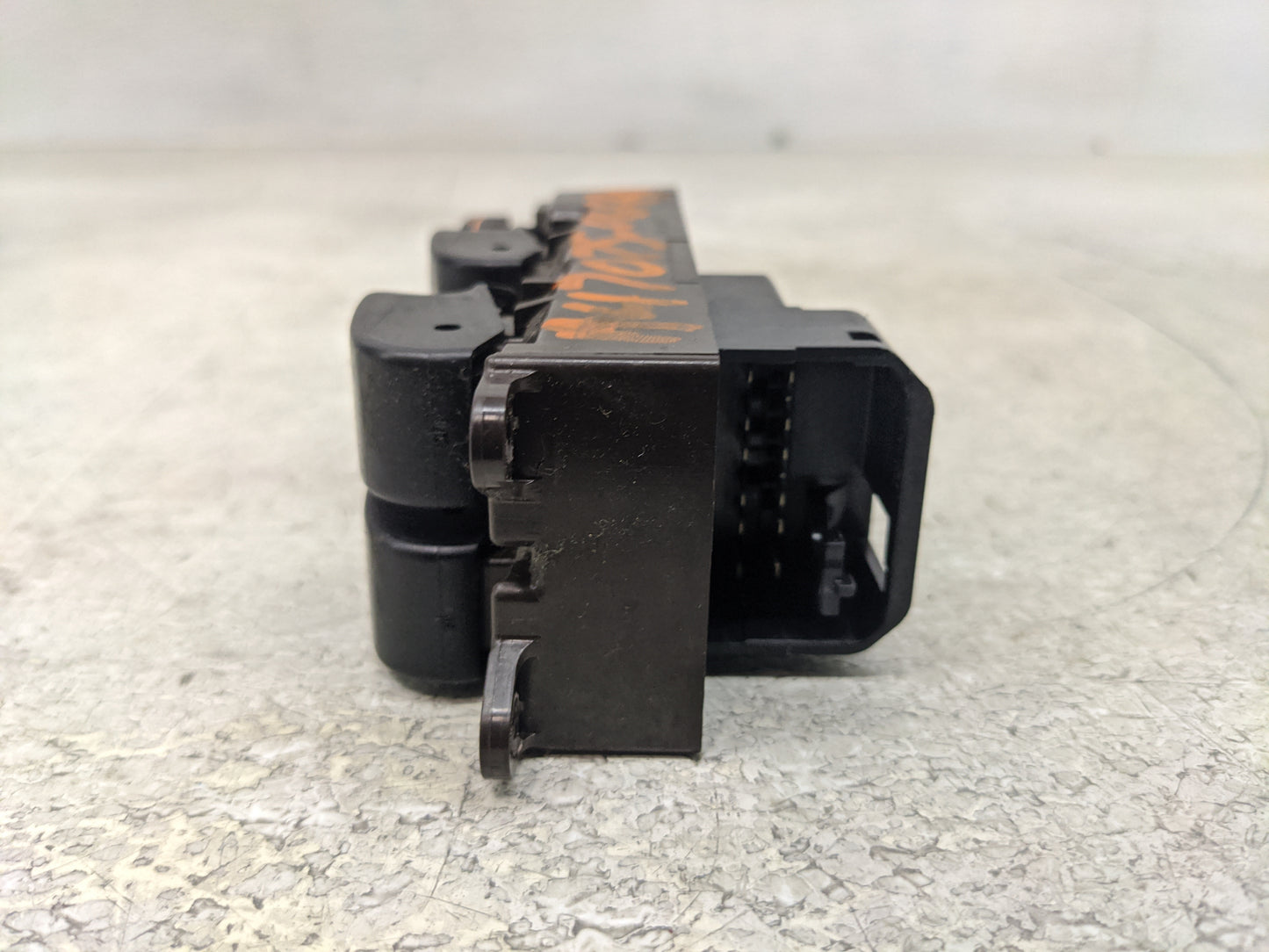 2002-2006 Toyota Camry Master Power Window Switch Replacement Driver Side Left Fits OEM Used Auto Parts - Oemusedautoparts1.