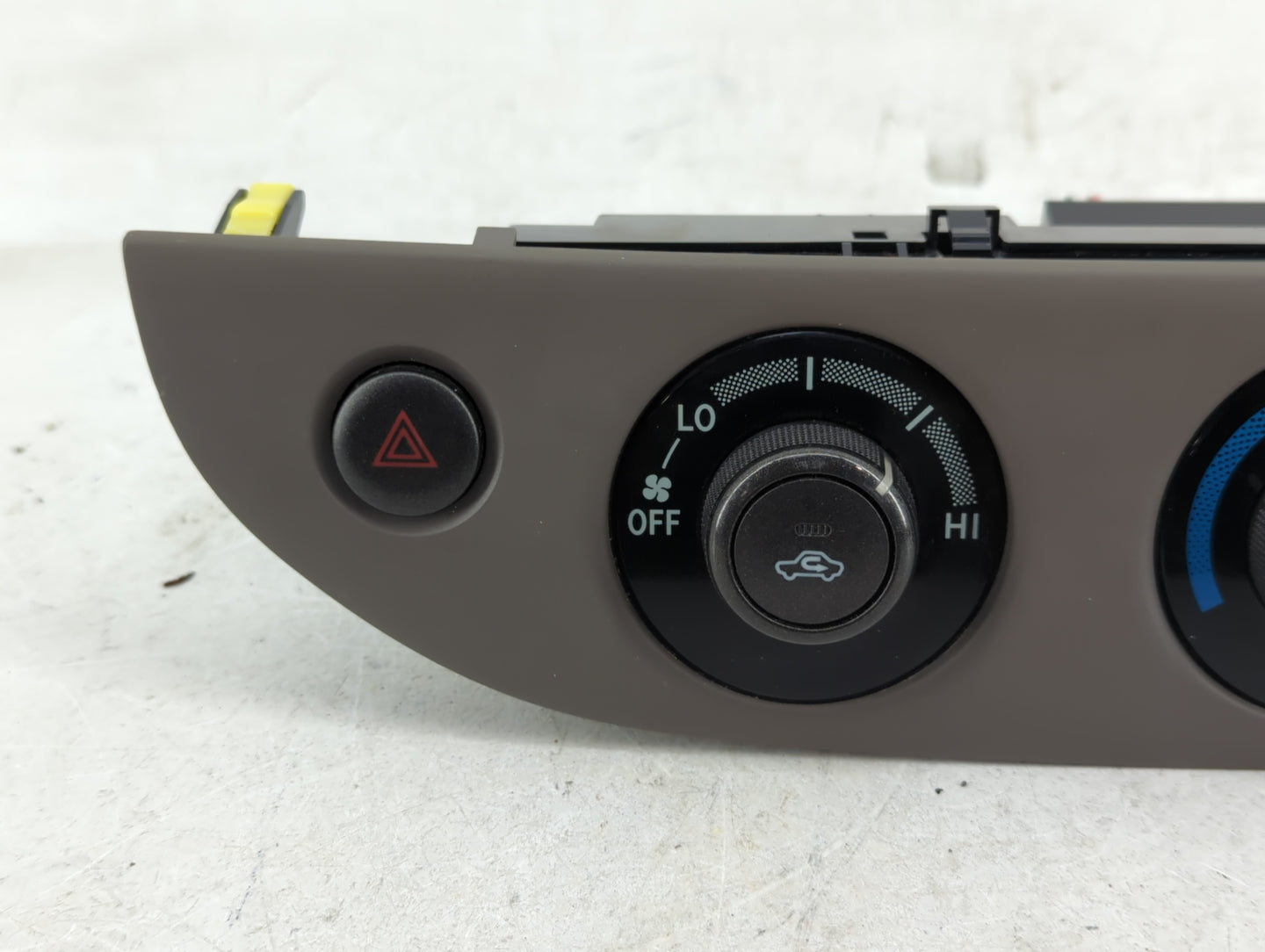2002-2006 Toyota Camry Climate Control Module Temperature AC/Heater Replacement P/N:55902-06120 Fits Fits 2002 2003 2004 200