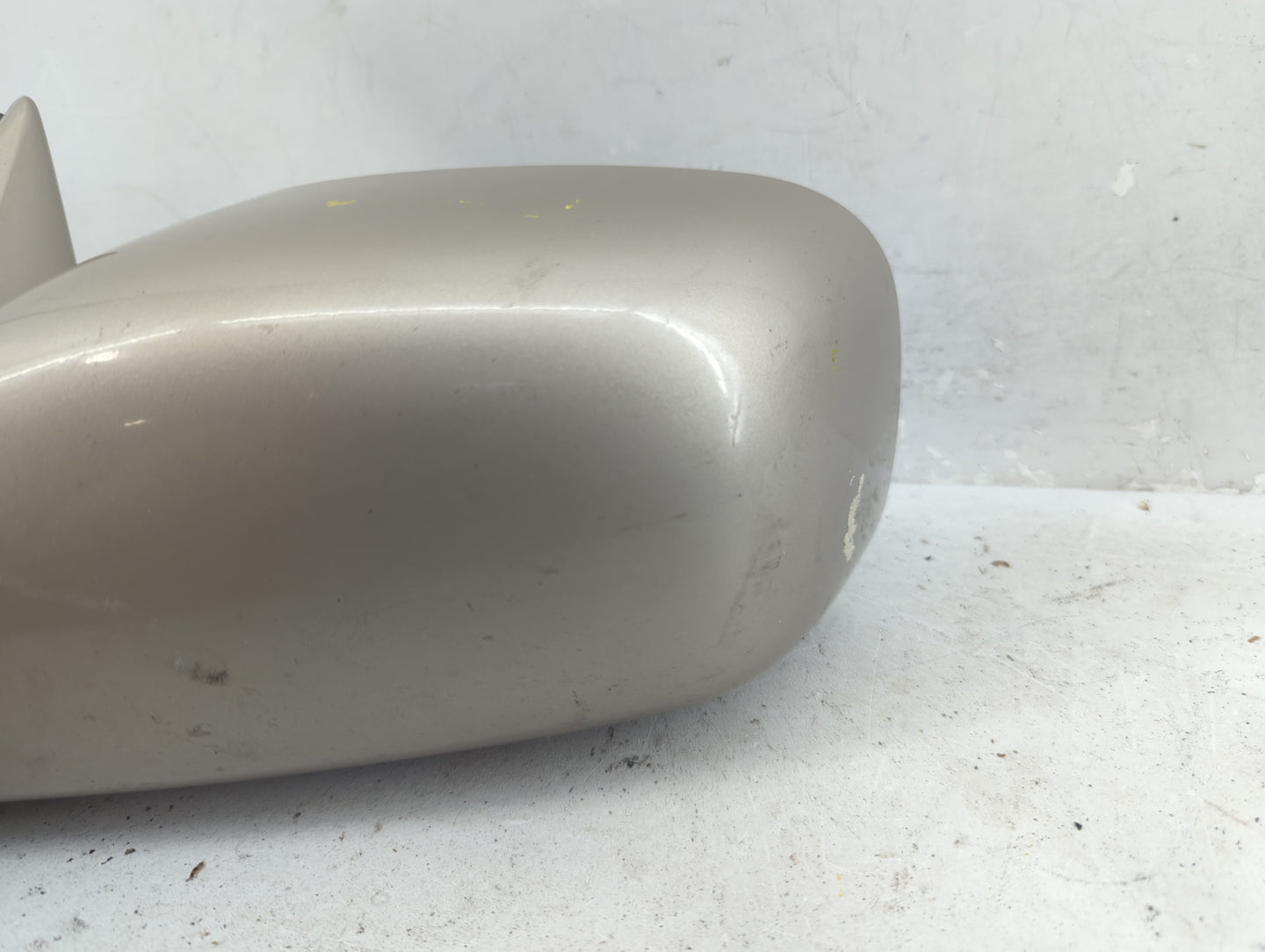 2002-2006 Toyota Camry Driver Side View Mirror - Left Door Mirror OEM Used - Oemusedautoparts1.com