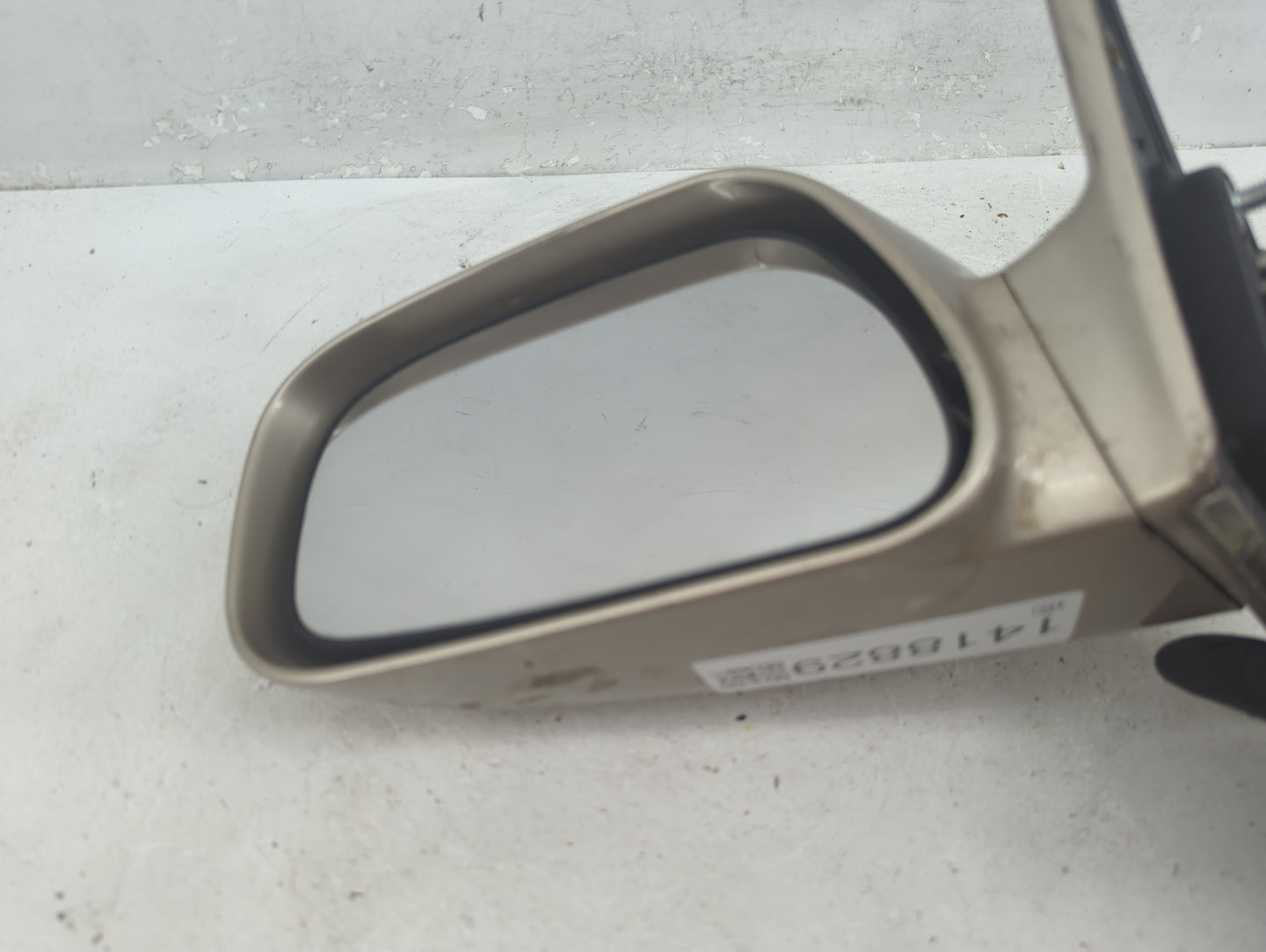2002-2006 Toyota Camry Driver Side View Mirror - Left Door Mirror OEM Used - Oemusedautoparts1.com