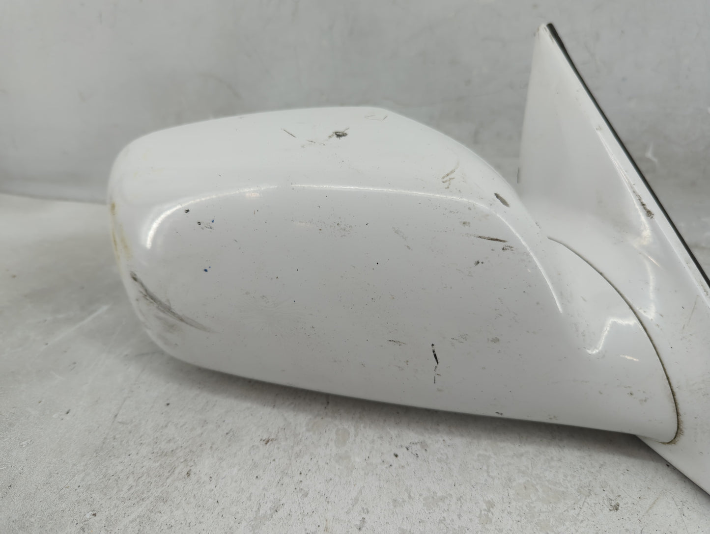 2002-2006 Toyota Camry Passenger Side View Mirror - Right Door Mirror OEM Used - Oemusedautoparts1.com