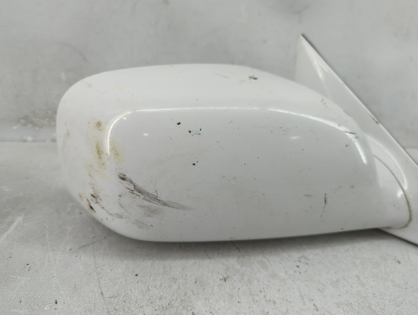 2002-2006 Toyota Camry Passenger Side View Mirror - Right Door Mirror OEM Used - Oemusedautoparts1.com