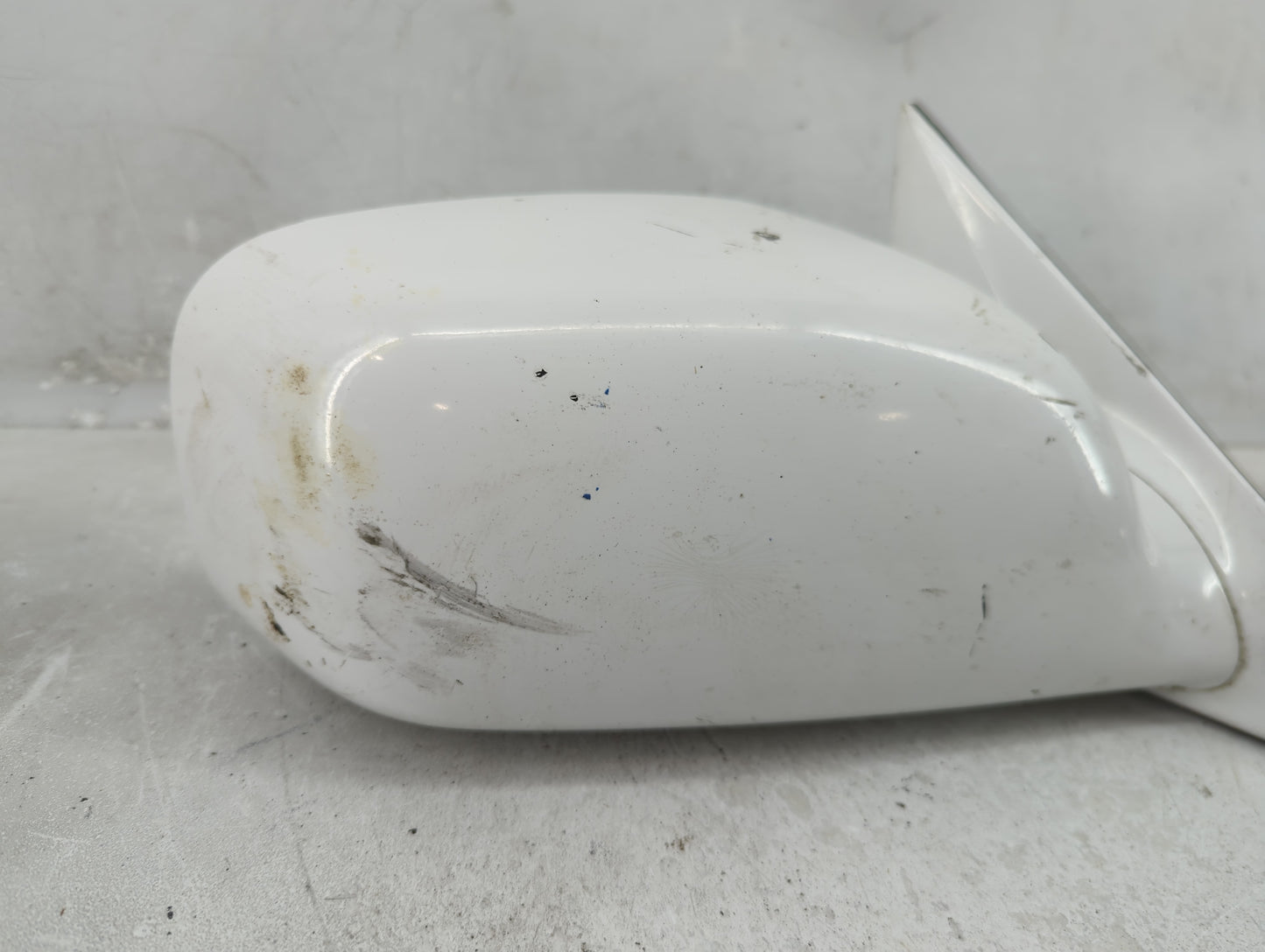 2002-2006 Toyota Camry Passenger Side View Mirror - Right Door Mirror OEM Used - Oemusedautoparts1.com
