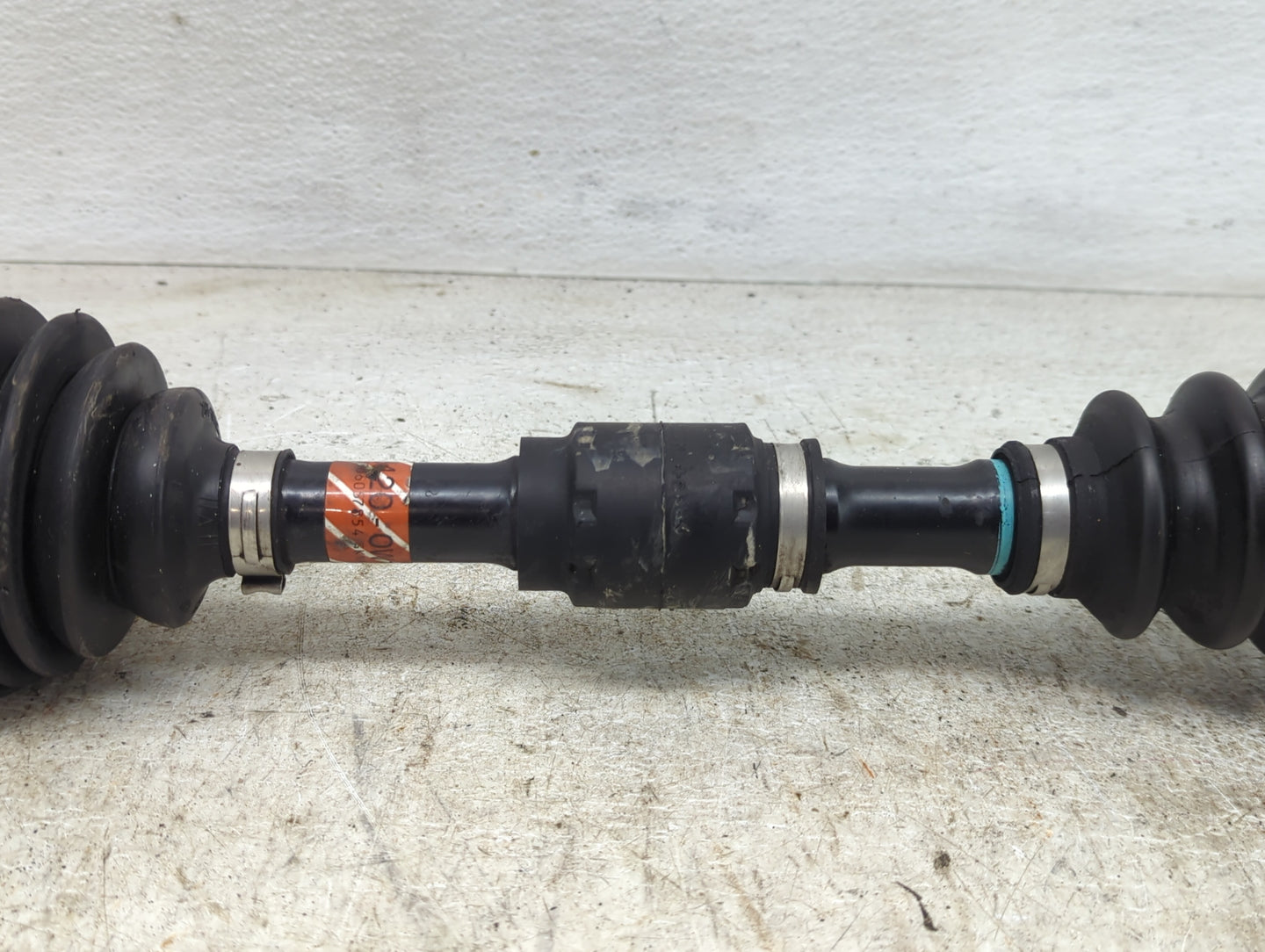 2002-2006 Toyota Camry Axle Shaft Front Driver Cv C/v - Oemusedautoparts1.com