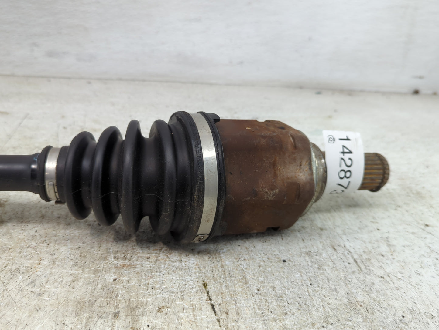 2002-2006 Toyota Camry Axle Shaft Front Driver Cv C/v - Oemusedautoparts1.com