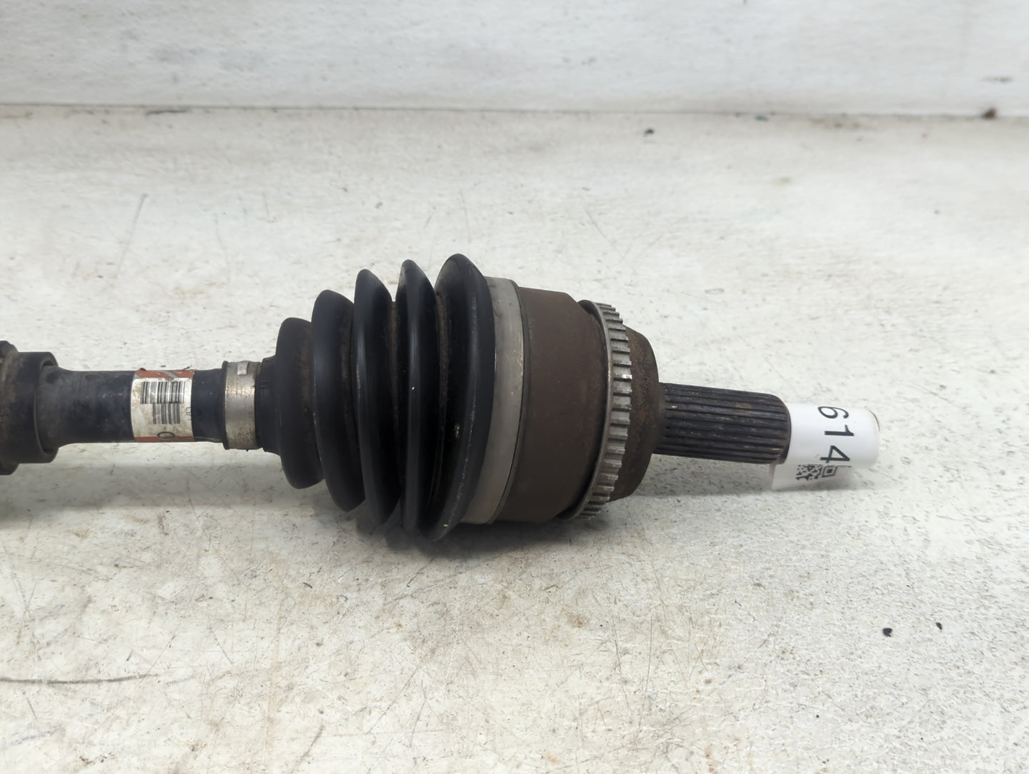 2002-2006 Toyota Camry Axle Shaft Front Driver Cv C/v - Oemusedautoparts1.com