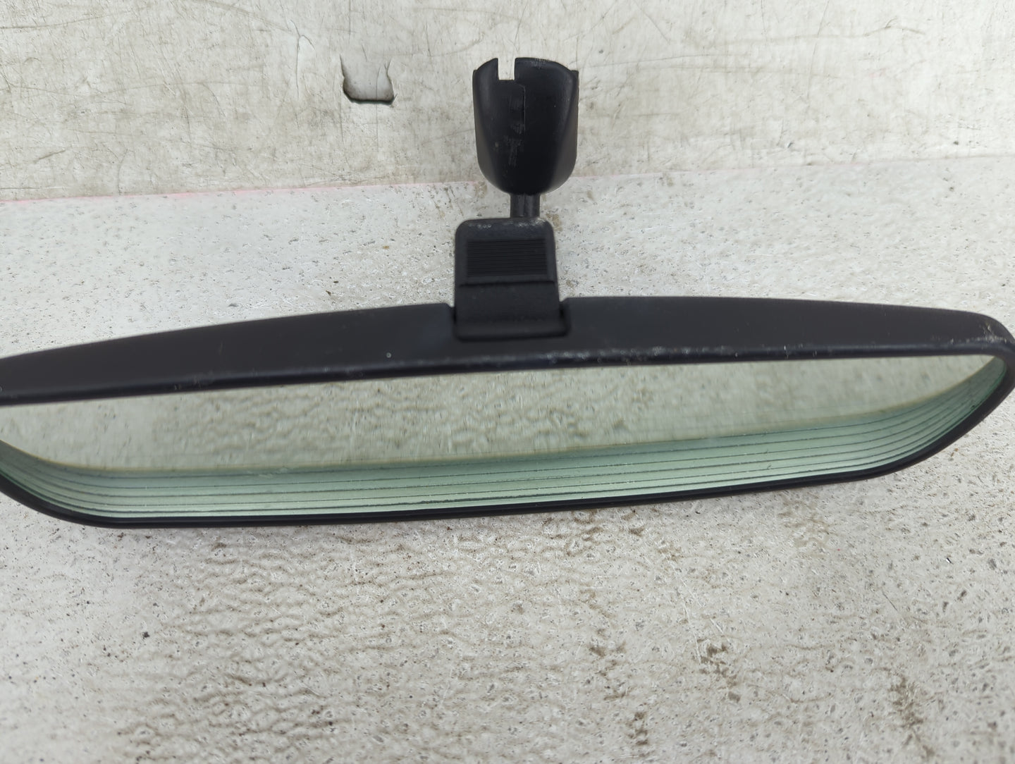 2001-2006 Toyota Camry Interior Rear View Mirror Replacement OEM P/N:E8011681 Fits OEM Used Auto Parts - Oemusedautoparts1.c