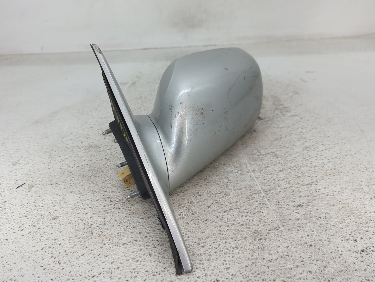 2002-2006 Toyota Camry Driver Side View Mirror - Left Door Mirror OEM Used - Oemusedautoparts1.com