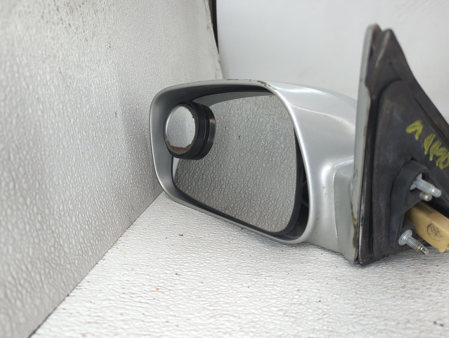 2002-2006 Toyota Camry Driver Side View Mirror - Left Door Mirror OEM Used - Oemusedautoparts1.com