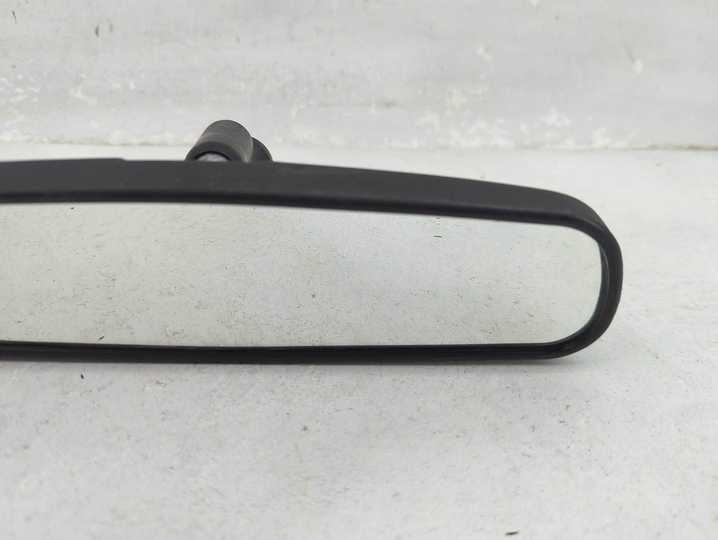 2001-2006 Toyota Camry Interior Rear View Mirror Replacement OEM P/N:E8031681 E8011681 Fits OEM Used Auto Parts - Oemusedaut