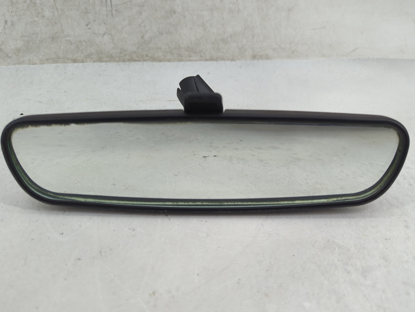 2001-2006 Toyota Camry Interior Rear View Mirror Replacement OEM P/N:E8031681 E8011681 Fits OEM Used Auto Parts - Oemusedaut