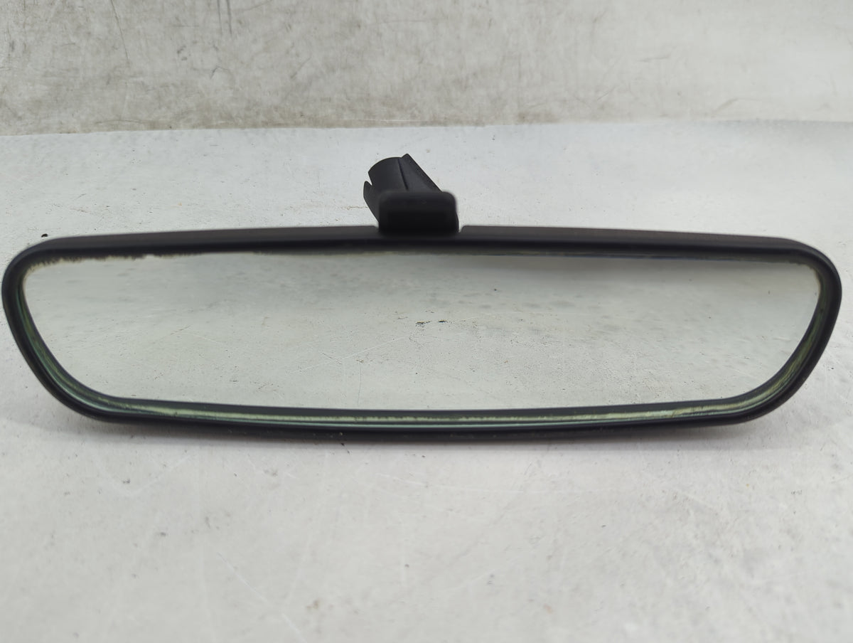 2001-2006 Toyota Camry Interior Rear View Mirror Replacement OEM P/N:E8031681 E8011681 Fits OEM Used Auto Parts - Oemusedaut