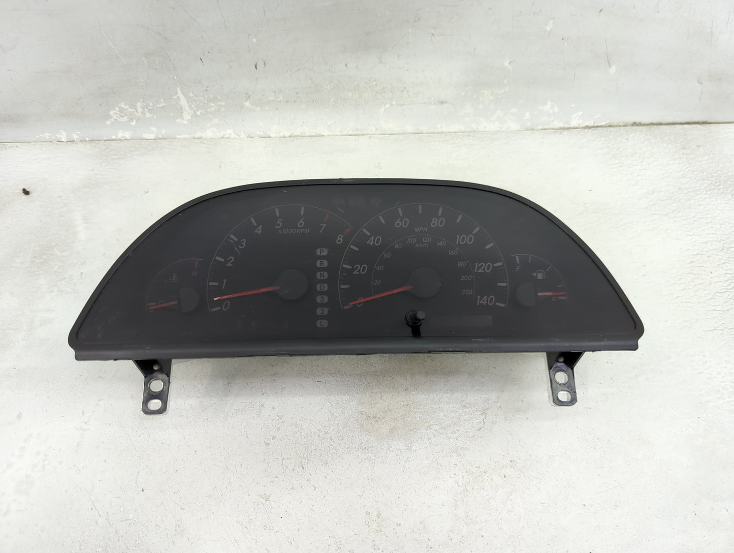 2005-2006 Toyota Camry Instrument Cluster Speedometer Gauges P/N:83800-06C10-00 Miles: Fits Fits 2005 2006 OEM Used Auto Par