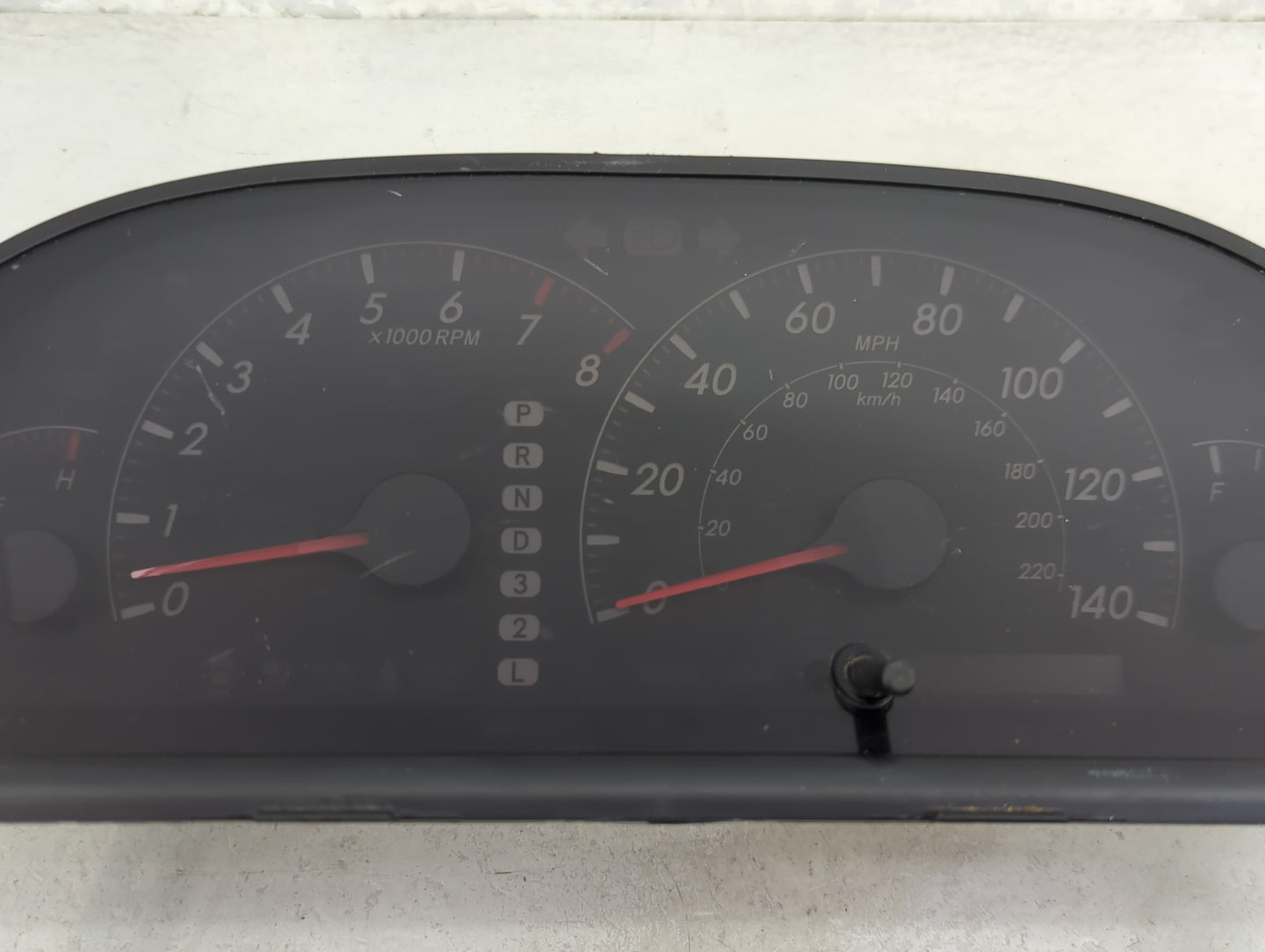 2005-2006 Toyota Camry Instrument Cluster Speedometer Gauges P/N:83800-06C10-00 Miles: Fits Fits 2005 2006 OEM Used Auto Par