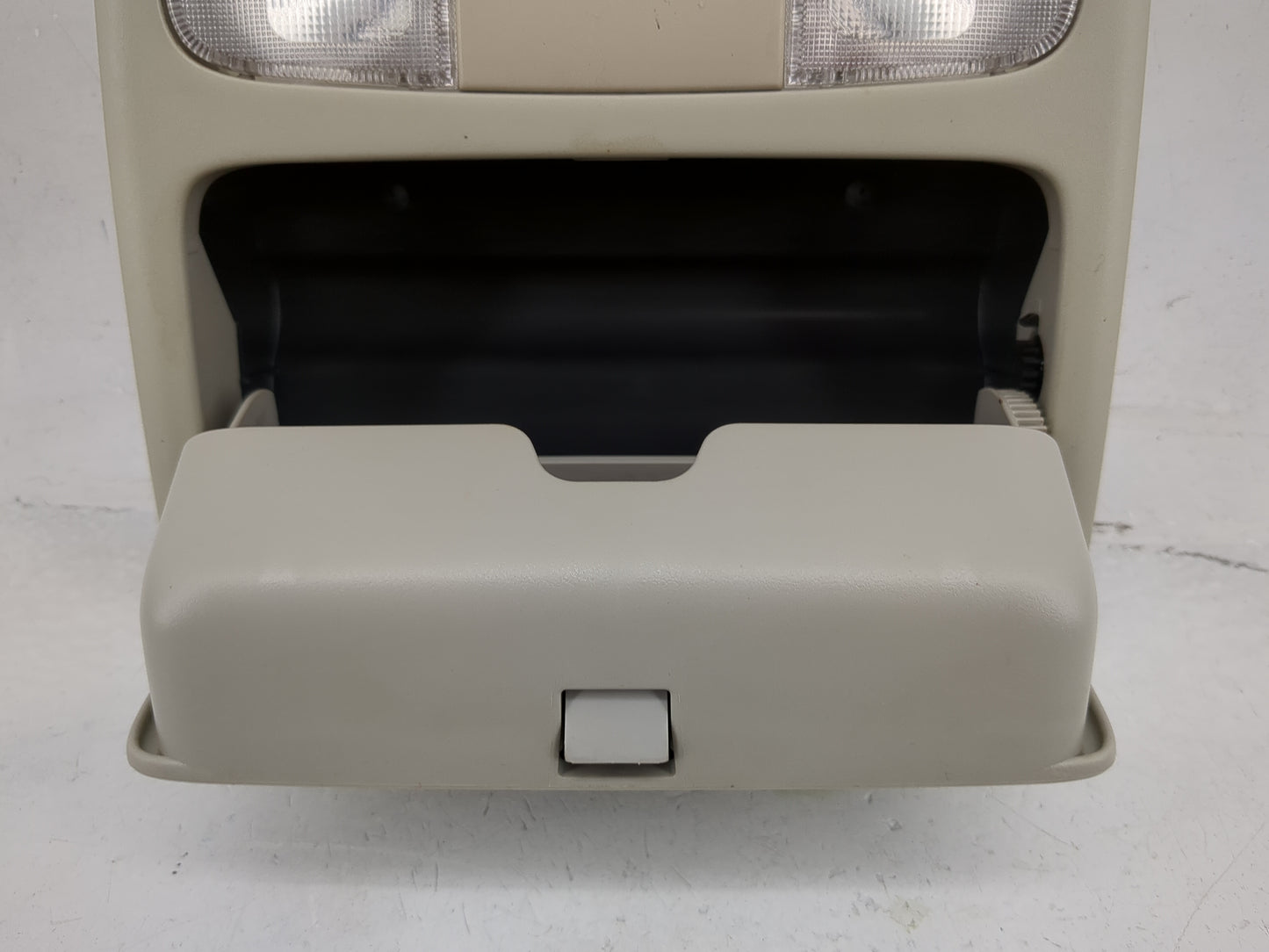 2006 Toyota Camry Overhead Roof Console Beige - Oemusedautoparts1.com