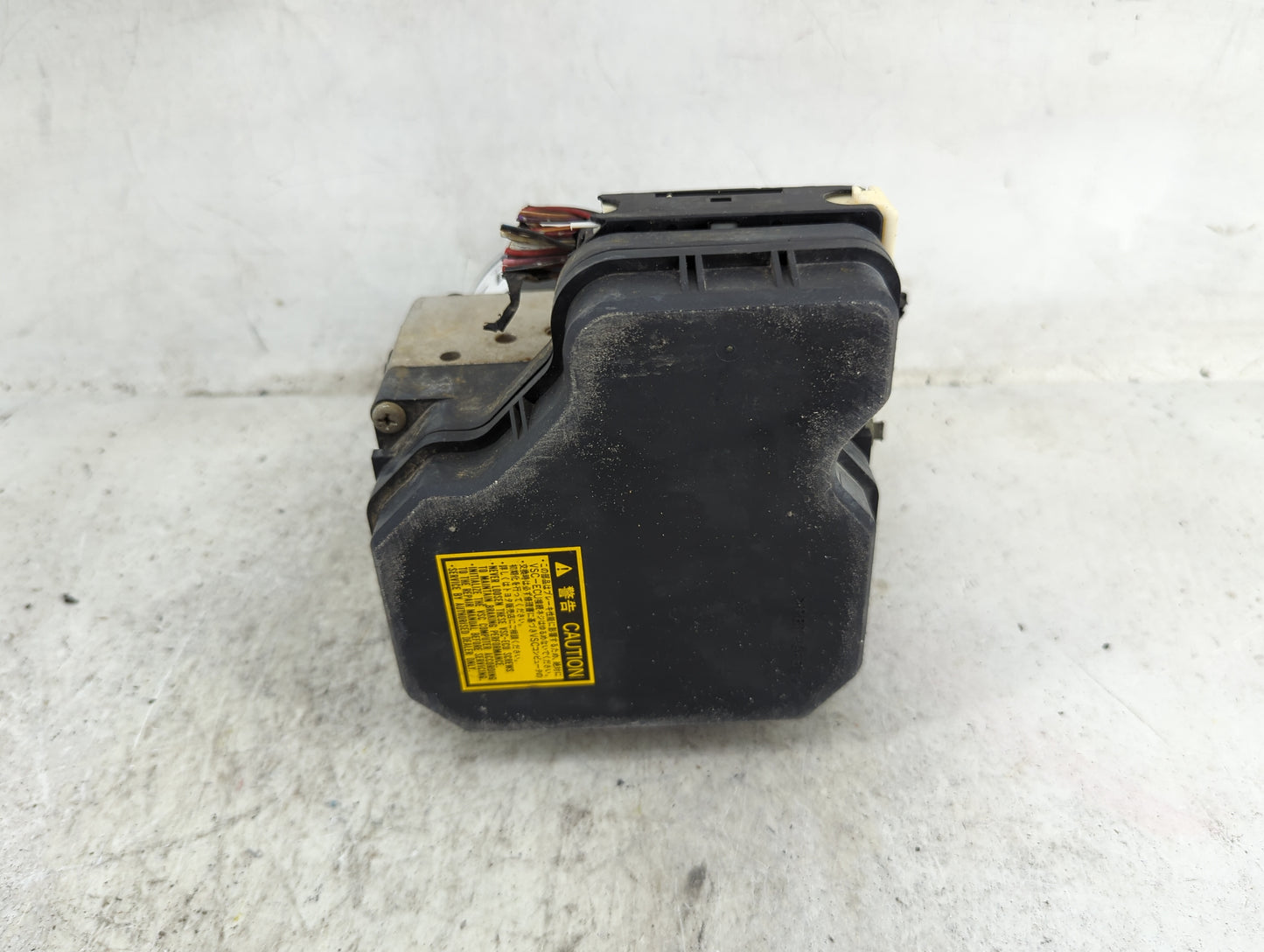 2006 Toyota Camry ABS Pump Control Module Replacement P/N:44540-06070 Fits OEM Used Auto Parts - Oemusedautoparts1.com