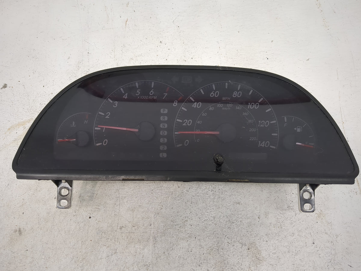 2005-2006 Toyota Camry Instrument Cluster Speedometer Gauges P/N:83800-06C10-00 TN257420-7113 Miles:110K Fits Fits 2005 2006