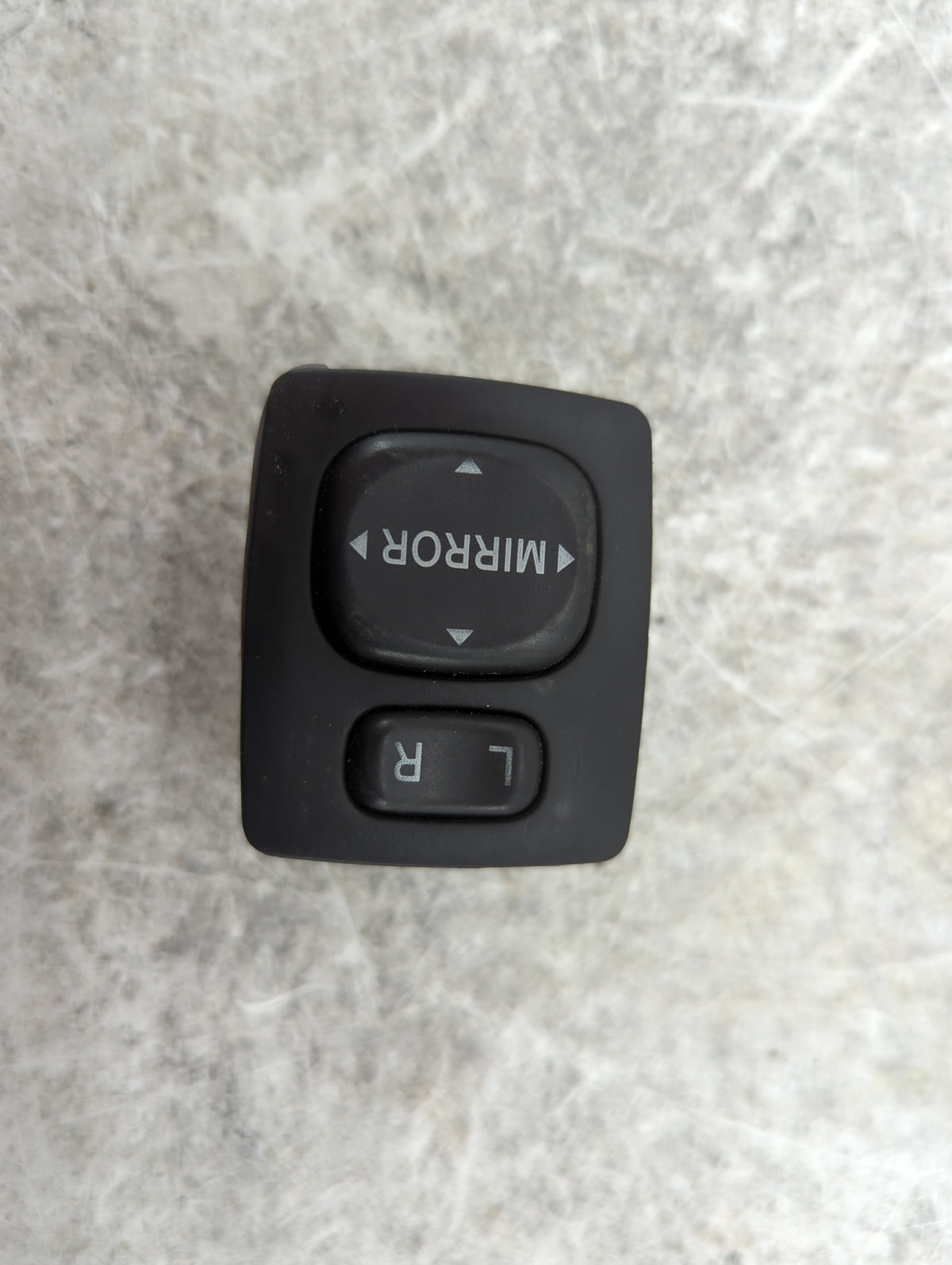 2002-2006 Toyota Camry Master Power Window Switch Replacement Driver Side Left P/N:183574 Fits OEM Used Auto Parts - Oemused