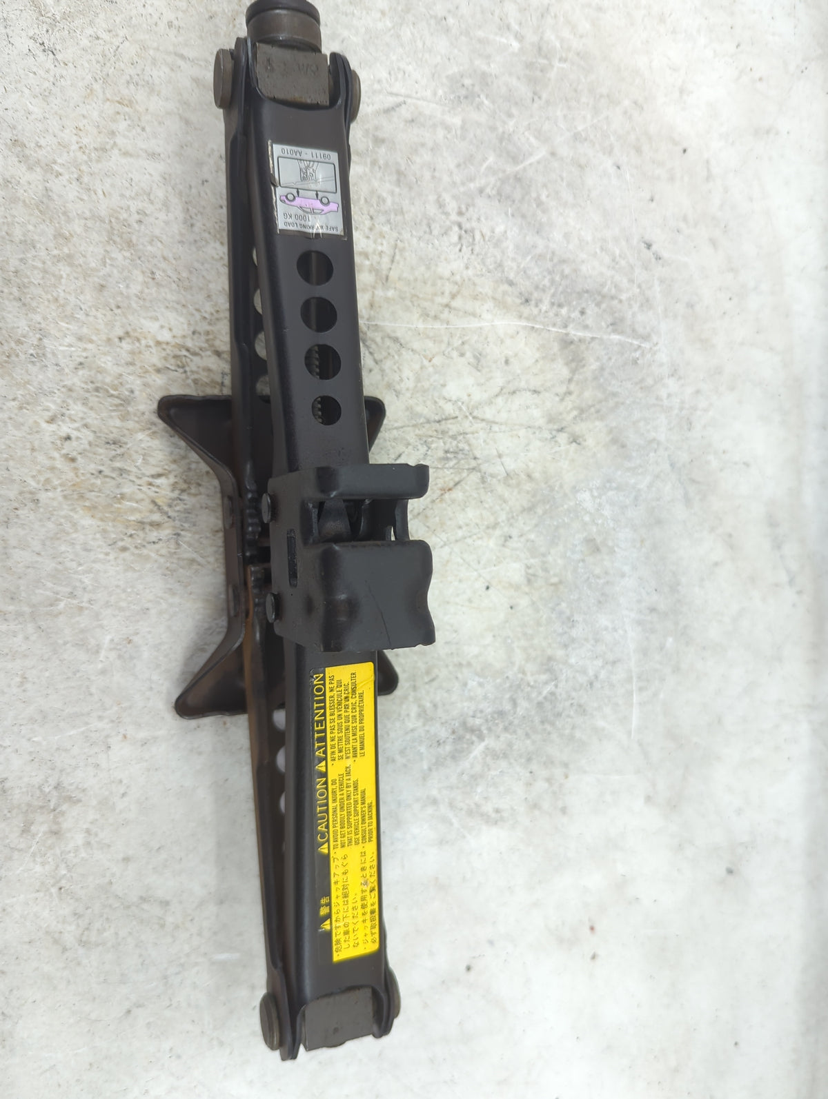 2006 Toyota Camry Spare Scissor Car Jack Black - Oemusedautoparts1.com