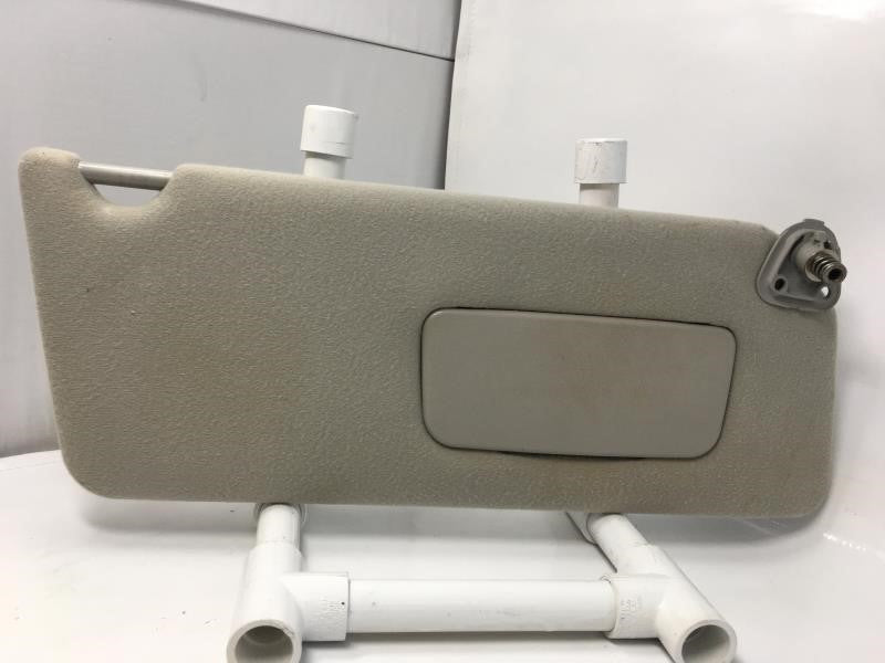 2006 Toyota Camry Sun Visor Shade Replacement Passenger Right Mirror Fits OEM Used Auto Parts - Oemusedautoparts1.com