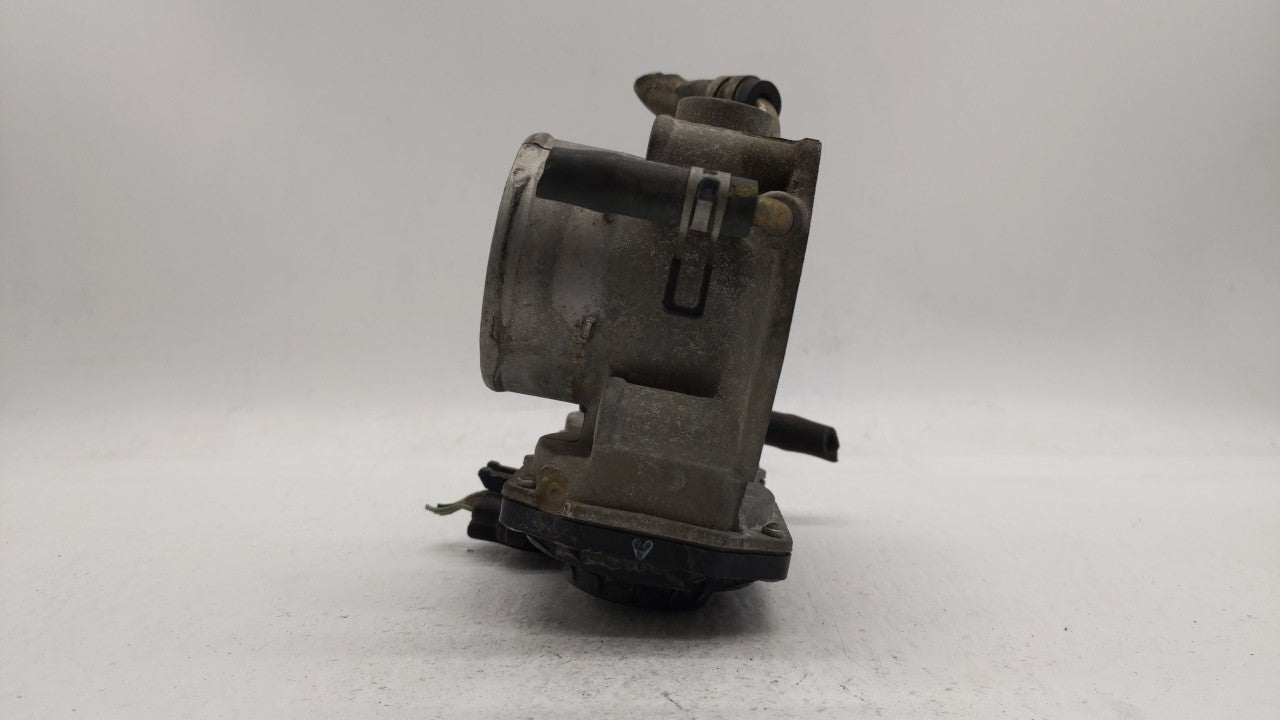 2004-2006 Toyota Camry Throttle Body P/N:22030-28060 22030-0H020 Fits Fits 2004 2005 2006 2007 OEM Used Auto Parts - Oemused