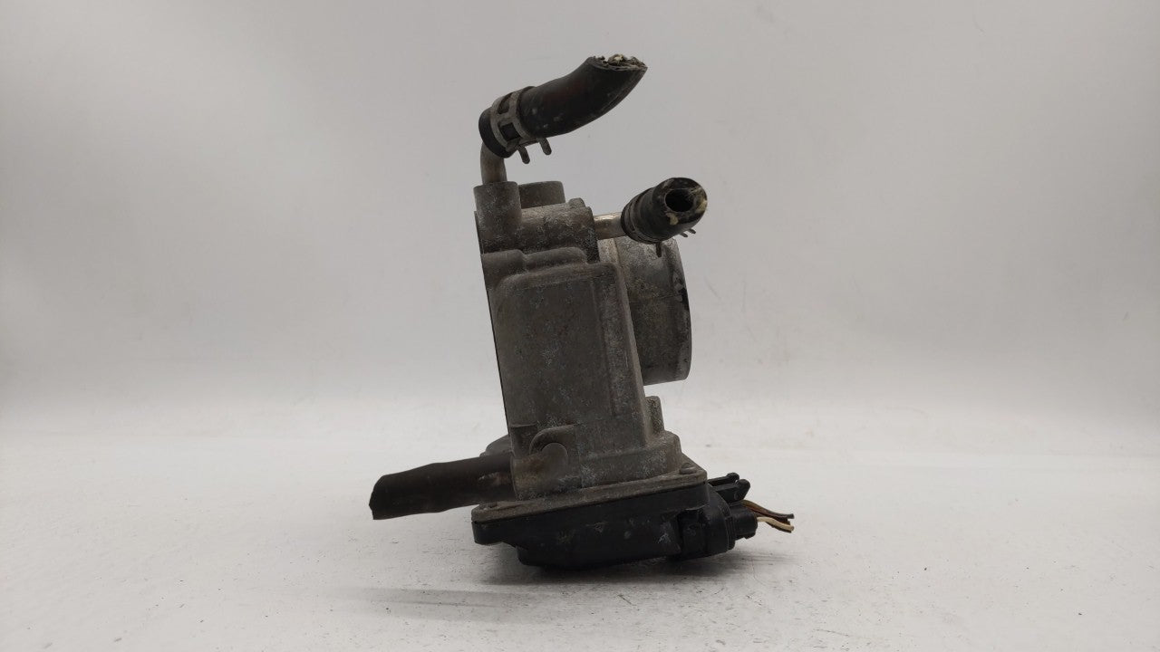 2004-2006 Toyota Camry Throttle Body P/N:22030-28060 22030-0H020 Fits Fits 2004 2005 2006 2007 OEM Used Auto Parts - Oemused