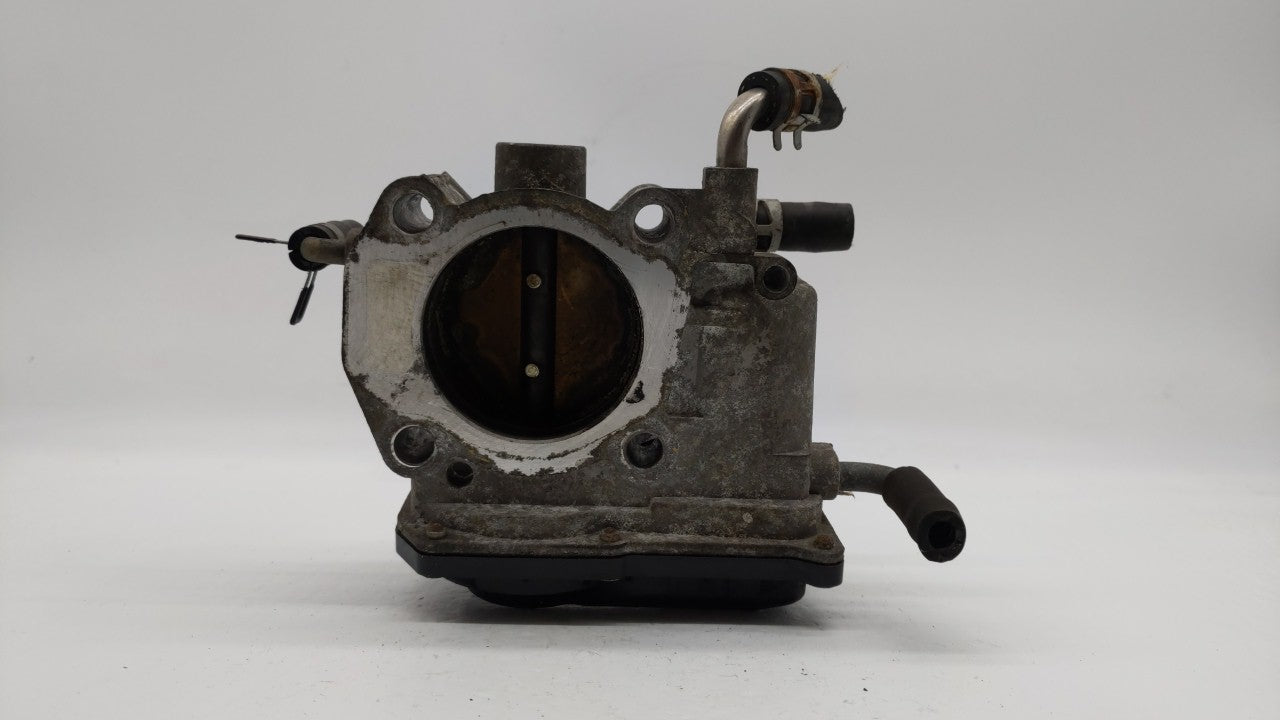 2004-2006 Toyota Camry Throttle Body P/N:22030-28060 22030-0H020 Fits Fits 2004 2005 2006 2007 OEM Used Auto Parts - Oemused