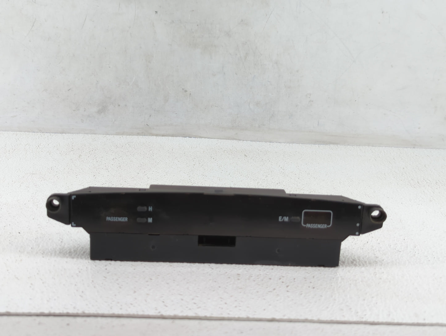 2006 Toyota Camry Digitial Dash Clock P/N:83910-06070 83910-33060 Fits OEM Used Auto Parts - Oemusedautoparts1.com
