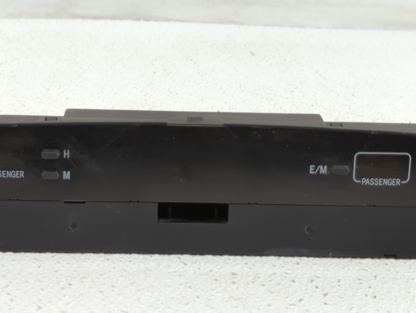 2006 Toyota Camry Digitial Dash Clock P/N:83910-06070 83910-33060 Fits OEM Used Auto Parts - Oemusedautoparts1.com
