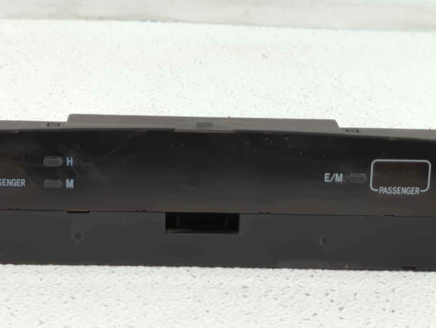 2006 Toyota Camry Digitial Dash Clock P/N:83910-06070 83910-33060 Fits OEM Used Auto Parts - Oemusedautoparts1.com