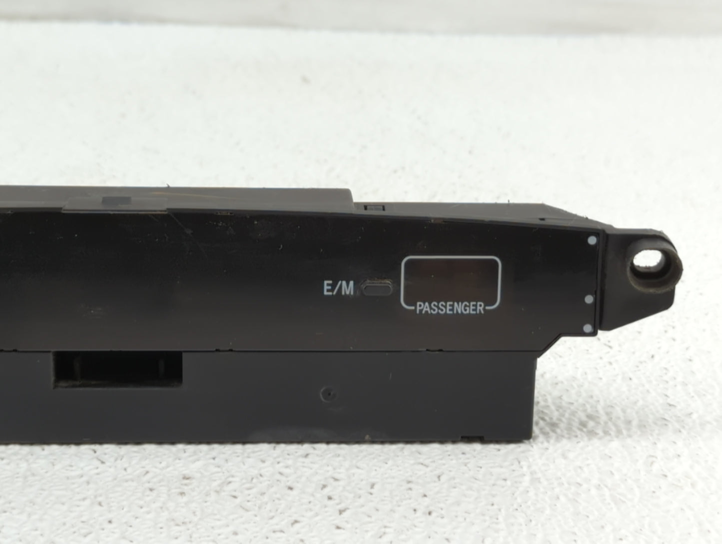 2006 Toyota Camry Digitial Dash Clock P/N:83910-06070 83910-33060 Fits OEM Used Auto Parts - Oemusedautoparts1.com