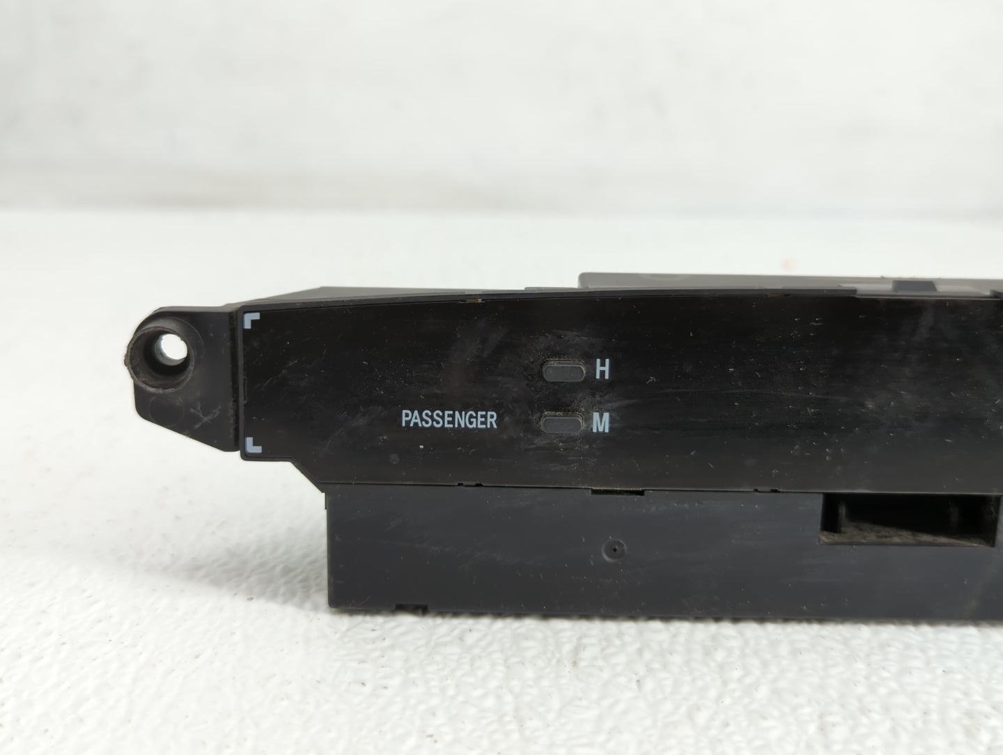 2004 TOYOTA CAMRY OEM DASH DIGITAL CLOCK DISPLAY SCREEN408932 - Oemusedautoparts1.com