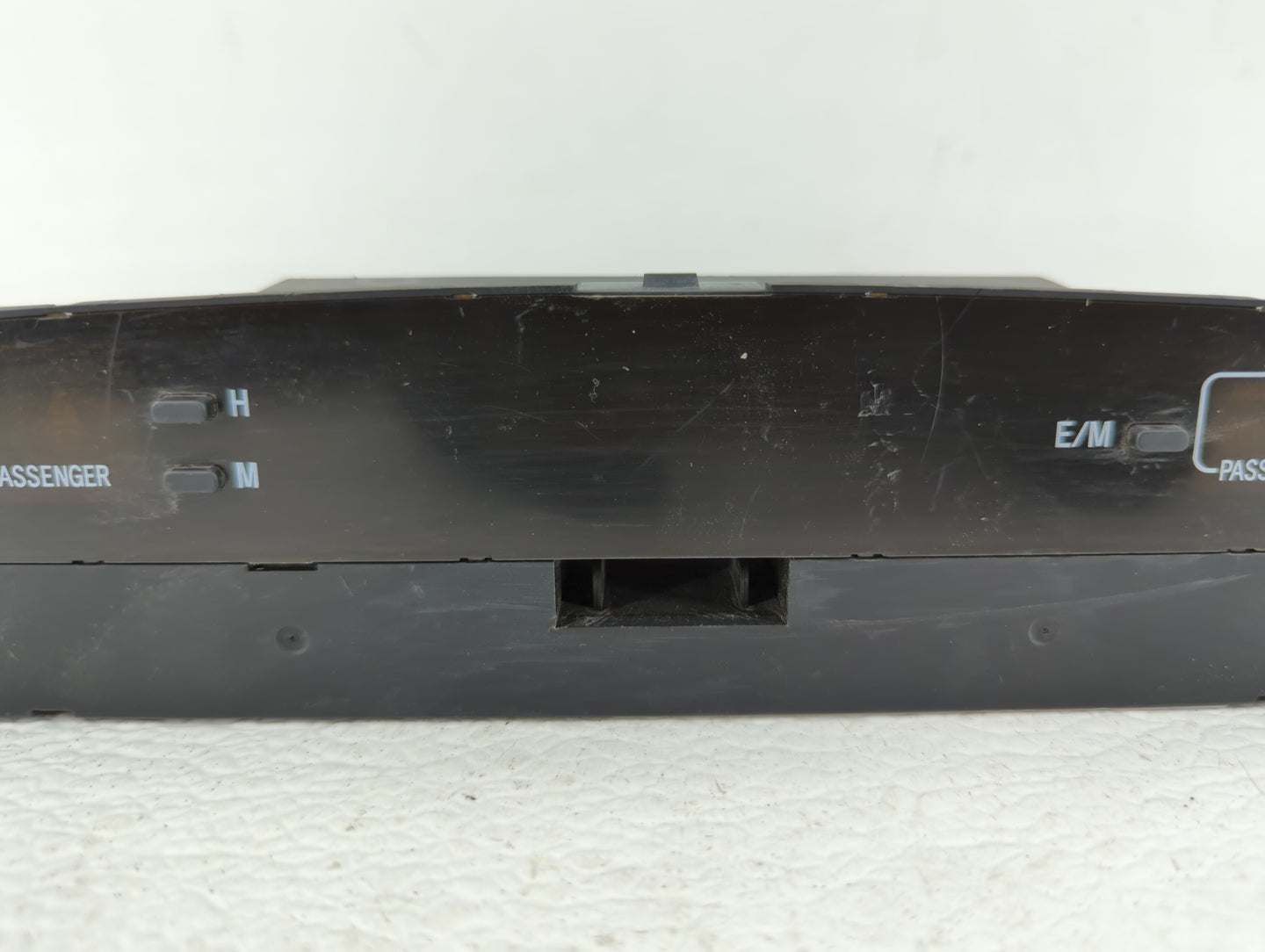 2004-2006 Toyota Camry Information Display Screen - Oemusedautoparts1.com