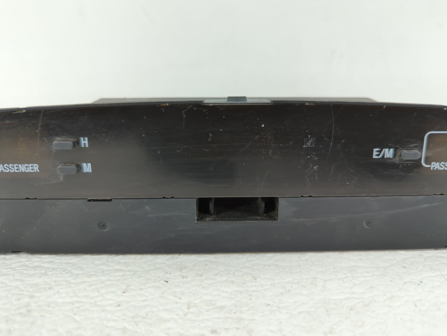 2004-2006 Toyota Camry Information Display Screen - Oemusedautoparts1.com