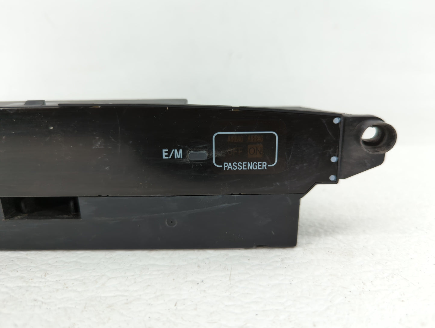 2004-2006 Toyota Camry Information Display Screen - Oemusedautoparts1.com