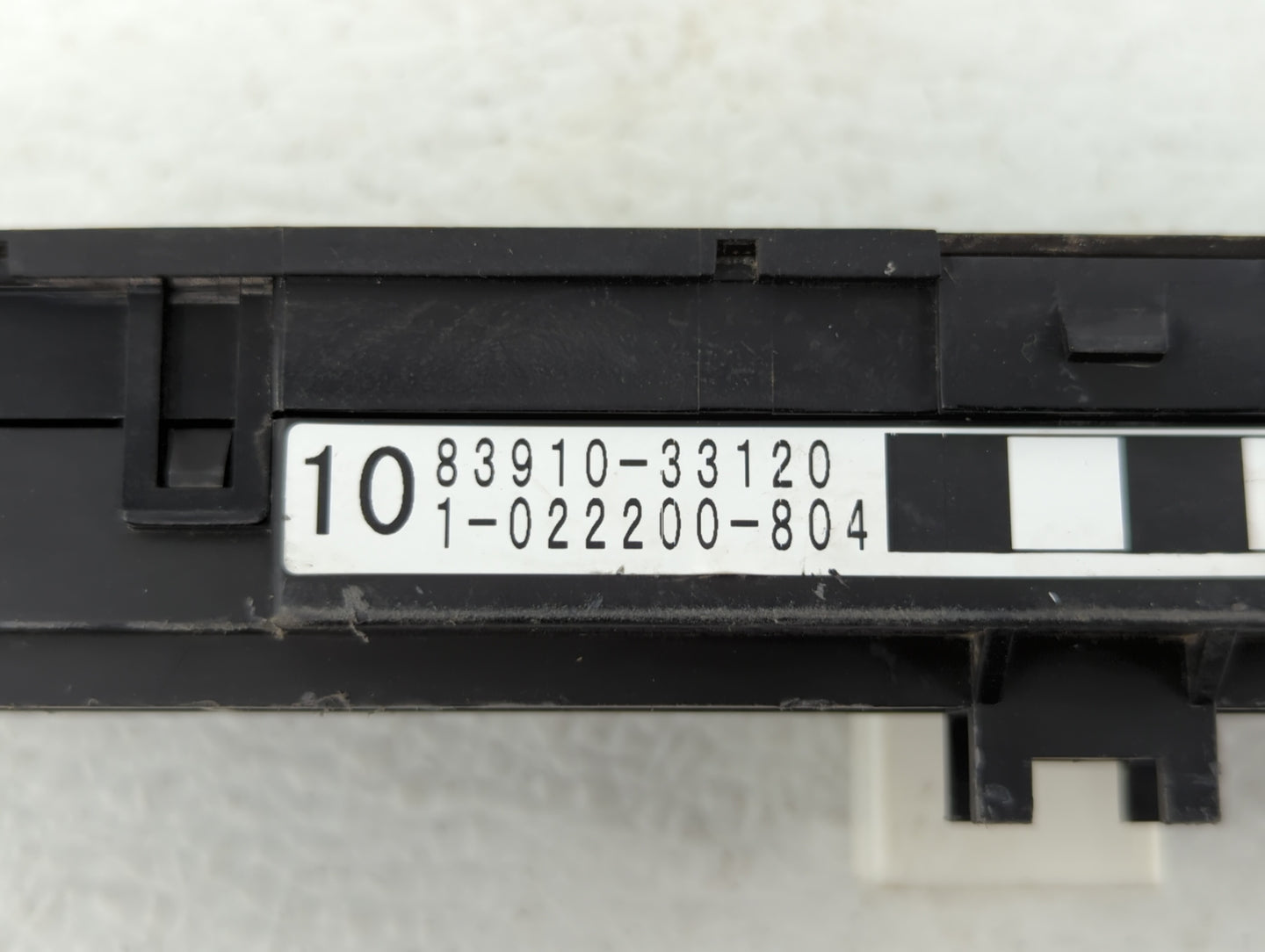2006 Toyota Camry Digitial Dash Clock P/N:83910-33120 Fits OEM Used Auto Parts - Oemusedautoparts1.com