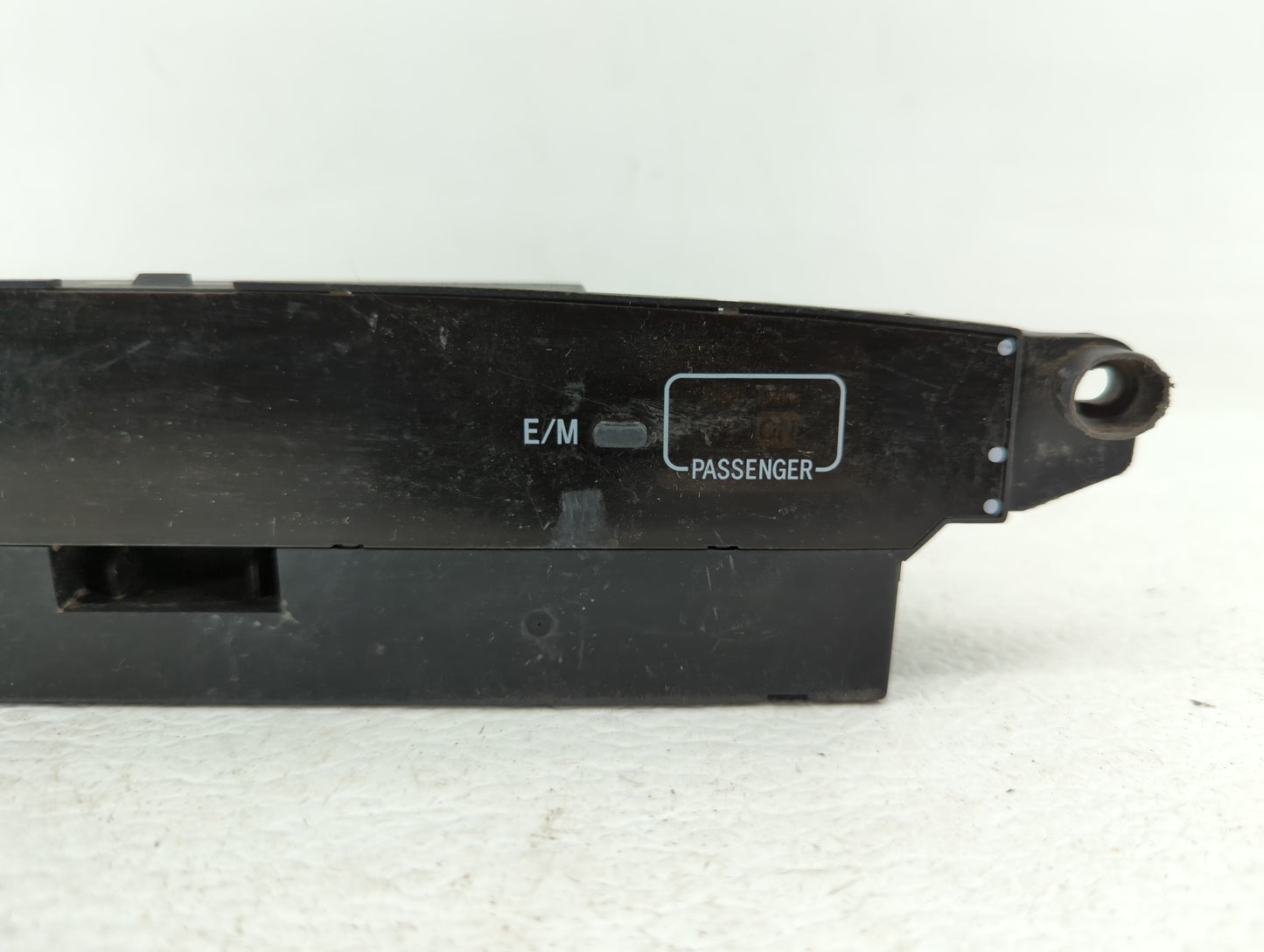 2004-2006 Toyota Camry Information Display Screen - Oemusedautoparts1.com