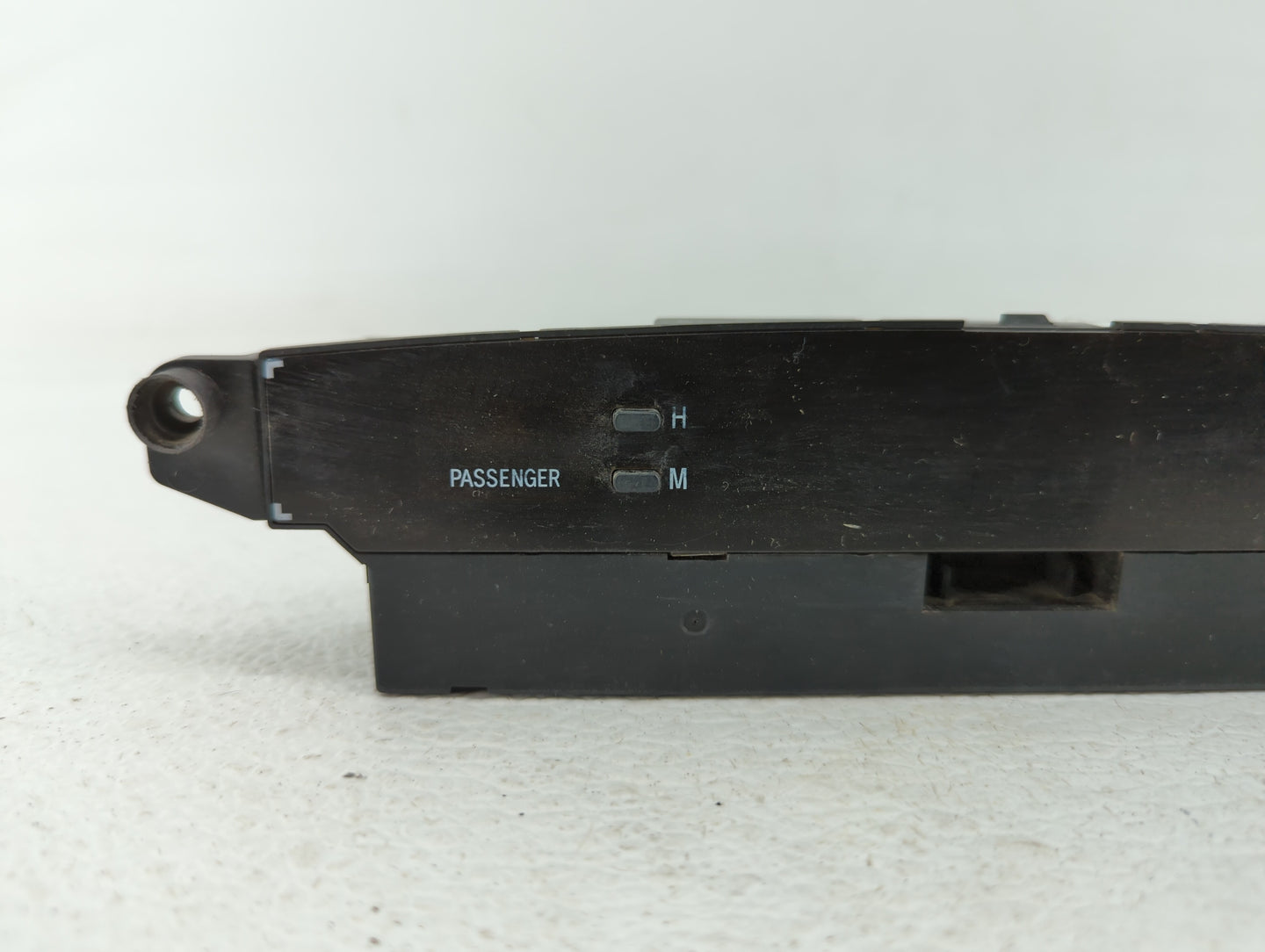 2006 Toyota Camry Digitial Dash Clock P/N:83910-33120 83910-06070, 83910-33060 Fits OEM Used Auto Parts - Oemusedautoparts1.