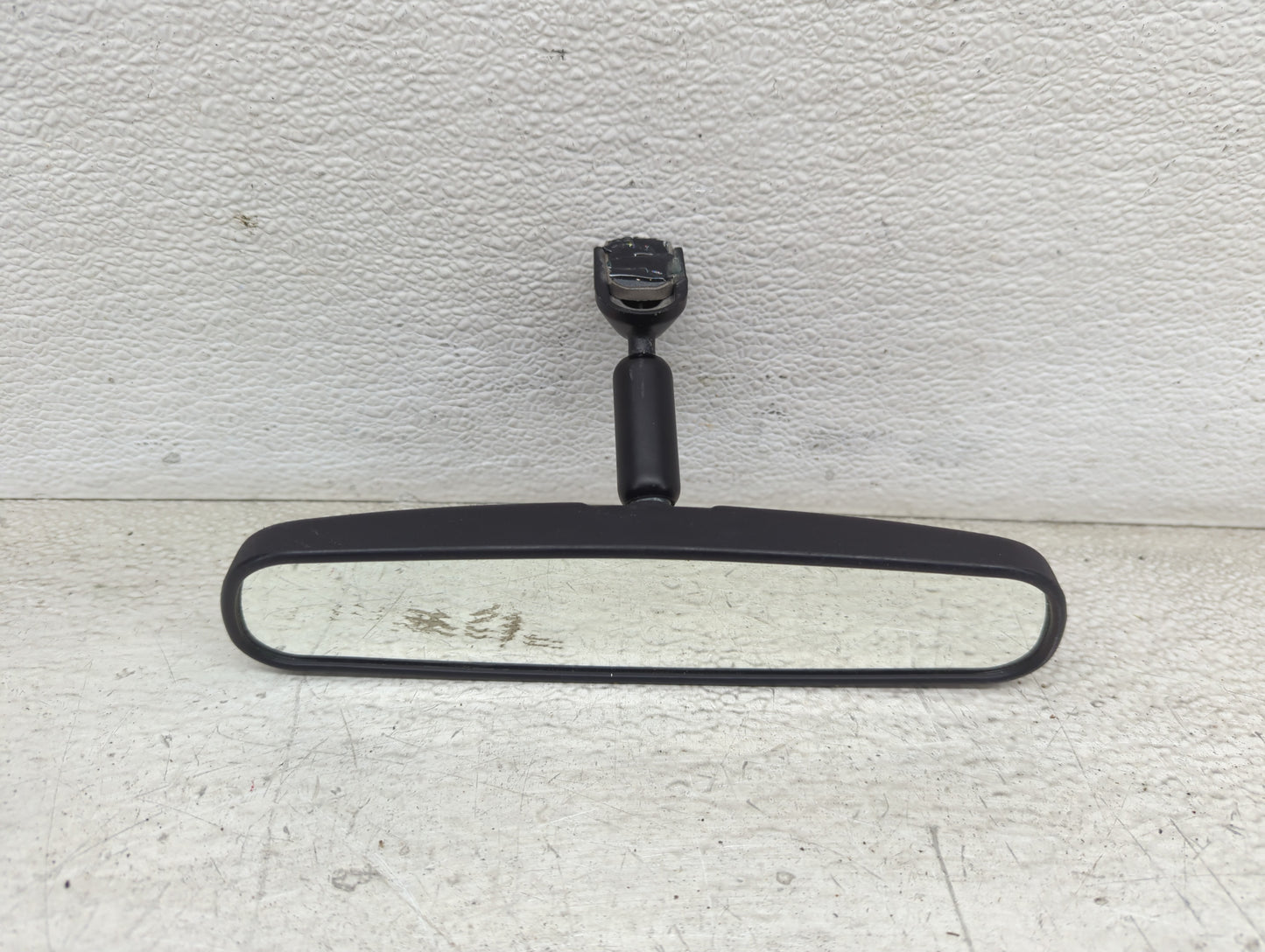 2001-2006 Toyota Camry Interior Rear View Mirror Replacement OEM P/N:E8031681 E8011681 Fits OEM Used Auto Parts - Oemusedaut